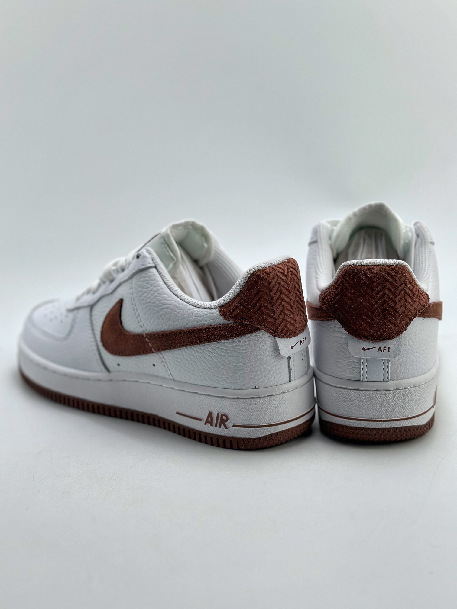 Nike Air Force 1 Low 07 White Suede Brown CN2873-106