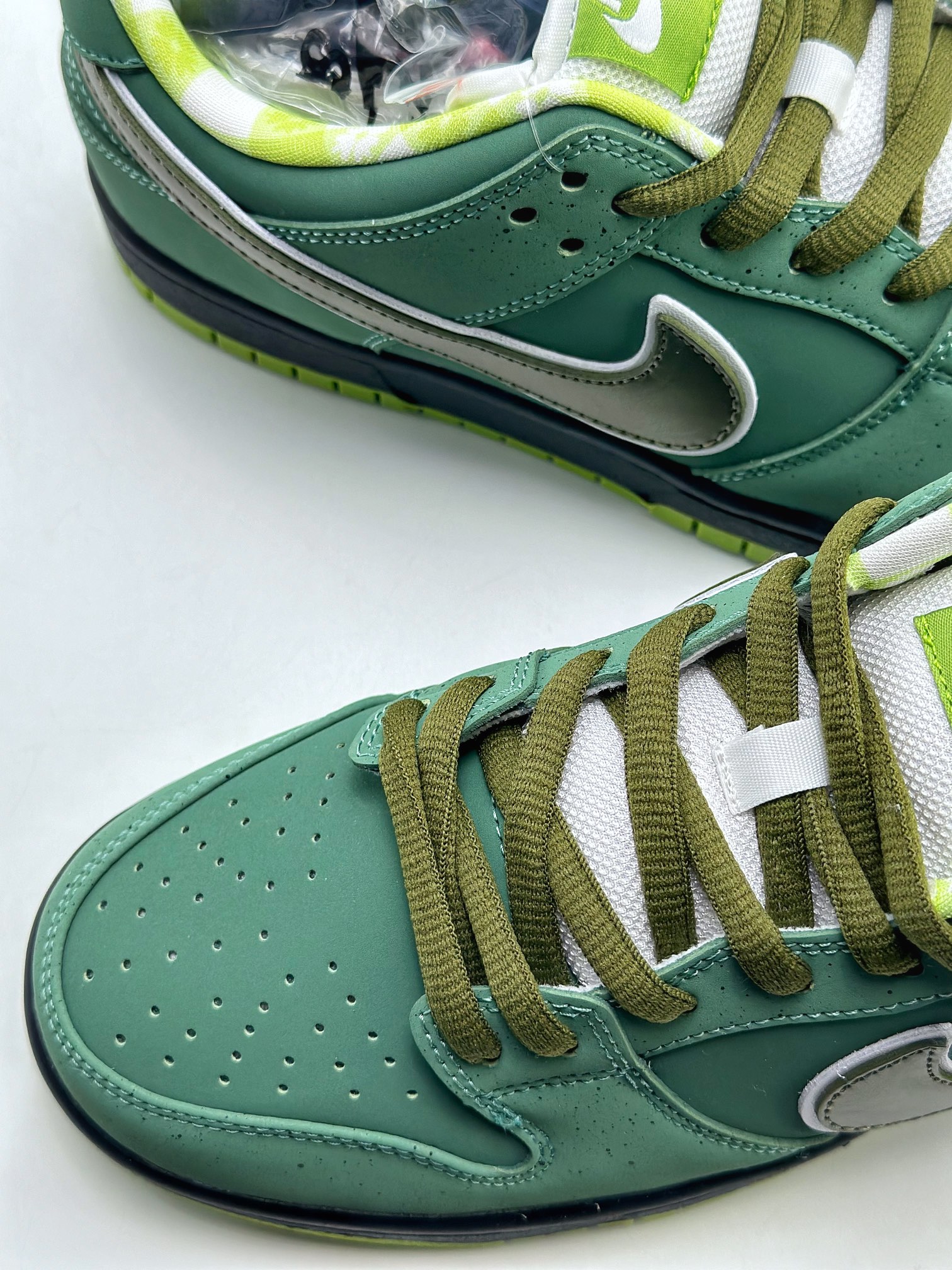 210 NIKE SB Dunk Low x Concepts "Green Lobster" 绿龙虾 BV1310-337