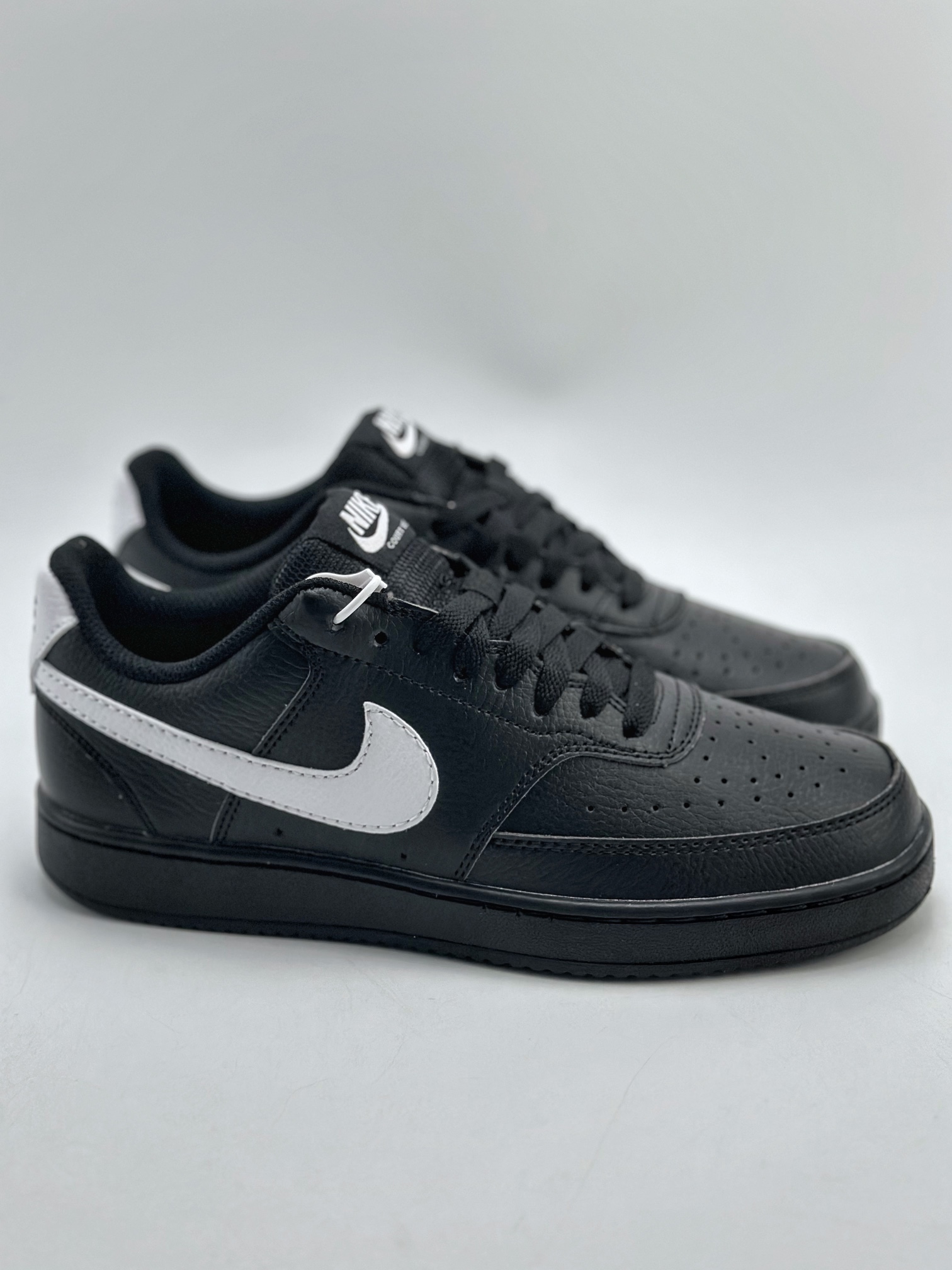 130 Nike Court Vision Low 休闲运动板鞋  FZ0630-010