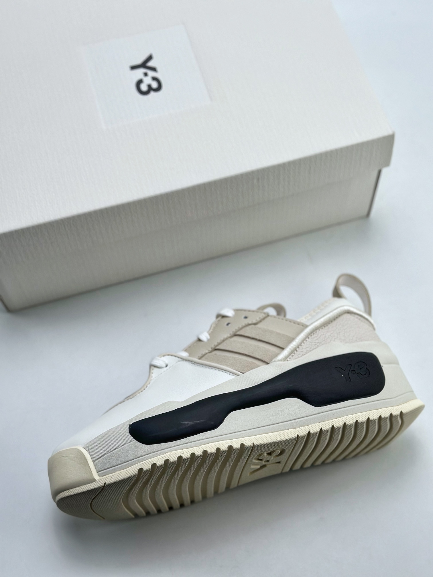 200 Adidas Y-3 Hokori Ill低帮系带时尚板鞋 IG53006