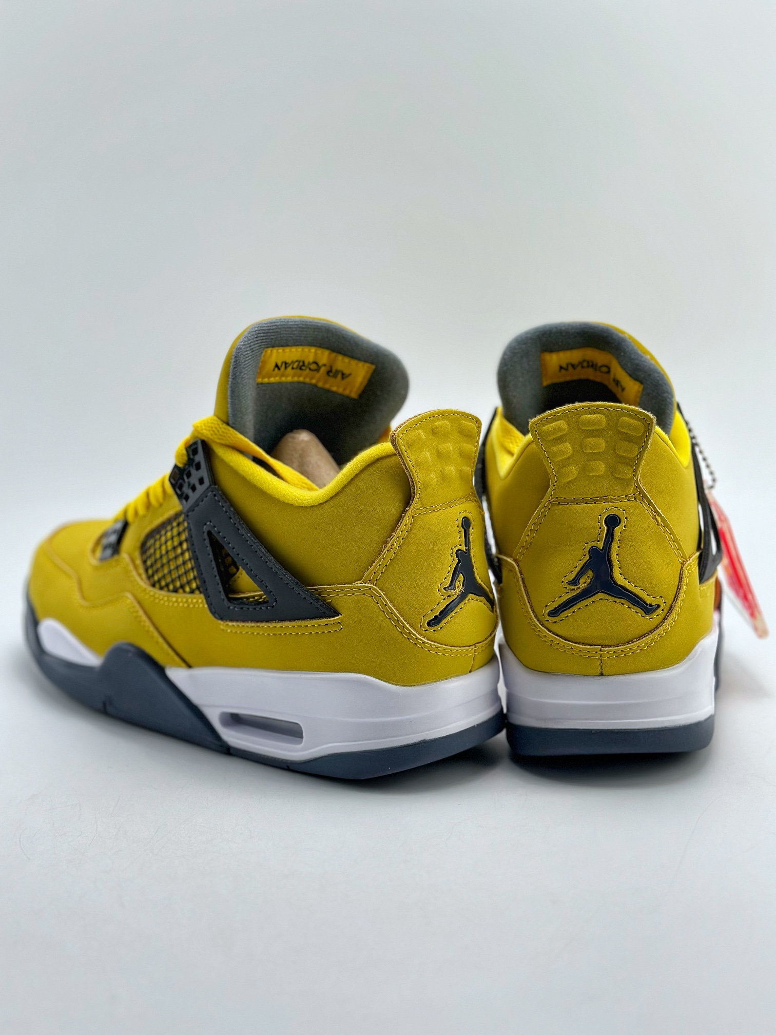 180 Air Jordan 4 Retro "tour yellow" 电母 CT8527-700