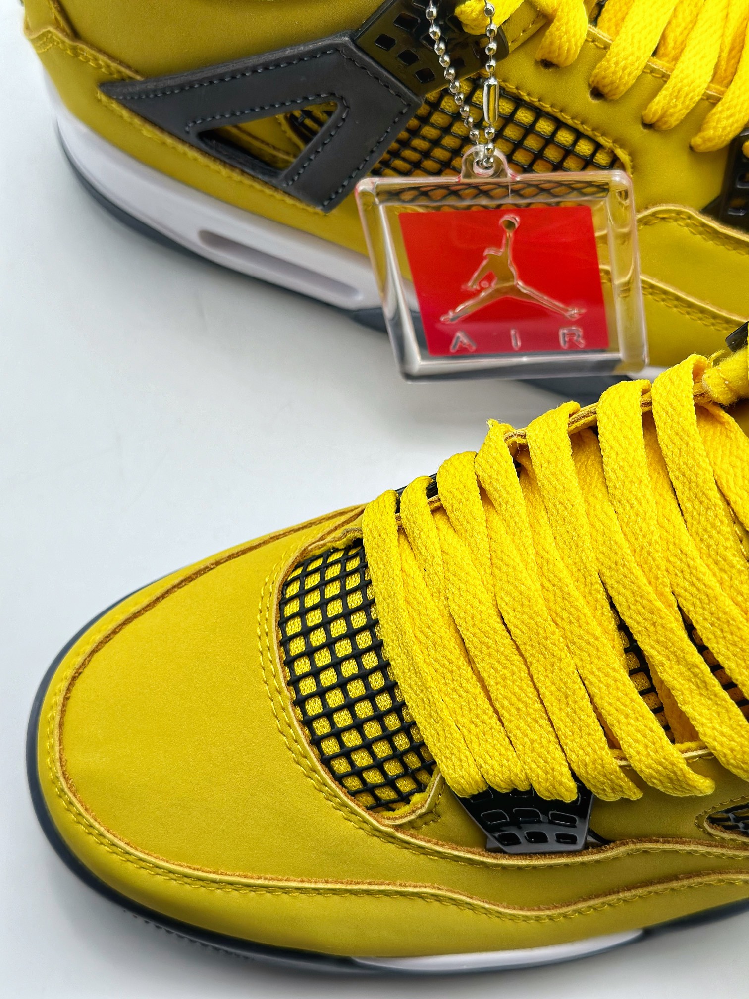 180 Air Jordan 4 Retro "tour yellow" 电母 CT8527-700