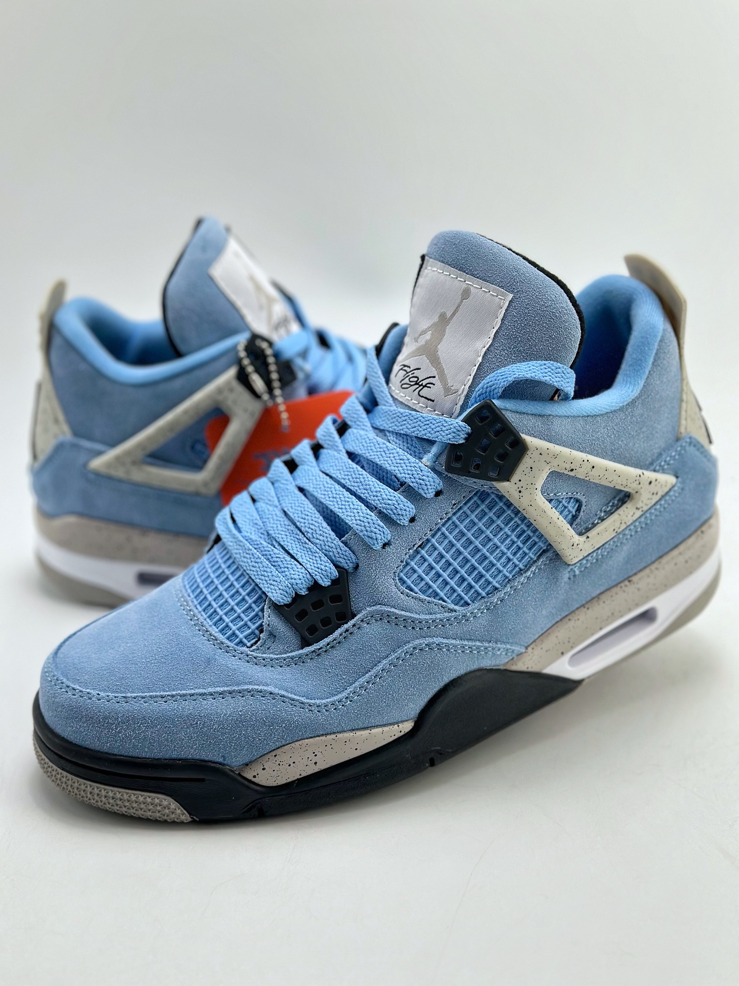 Air Jordan 4 Retro