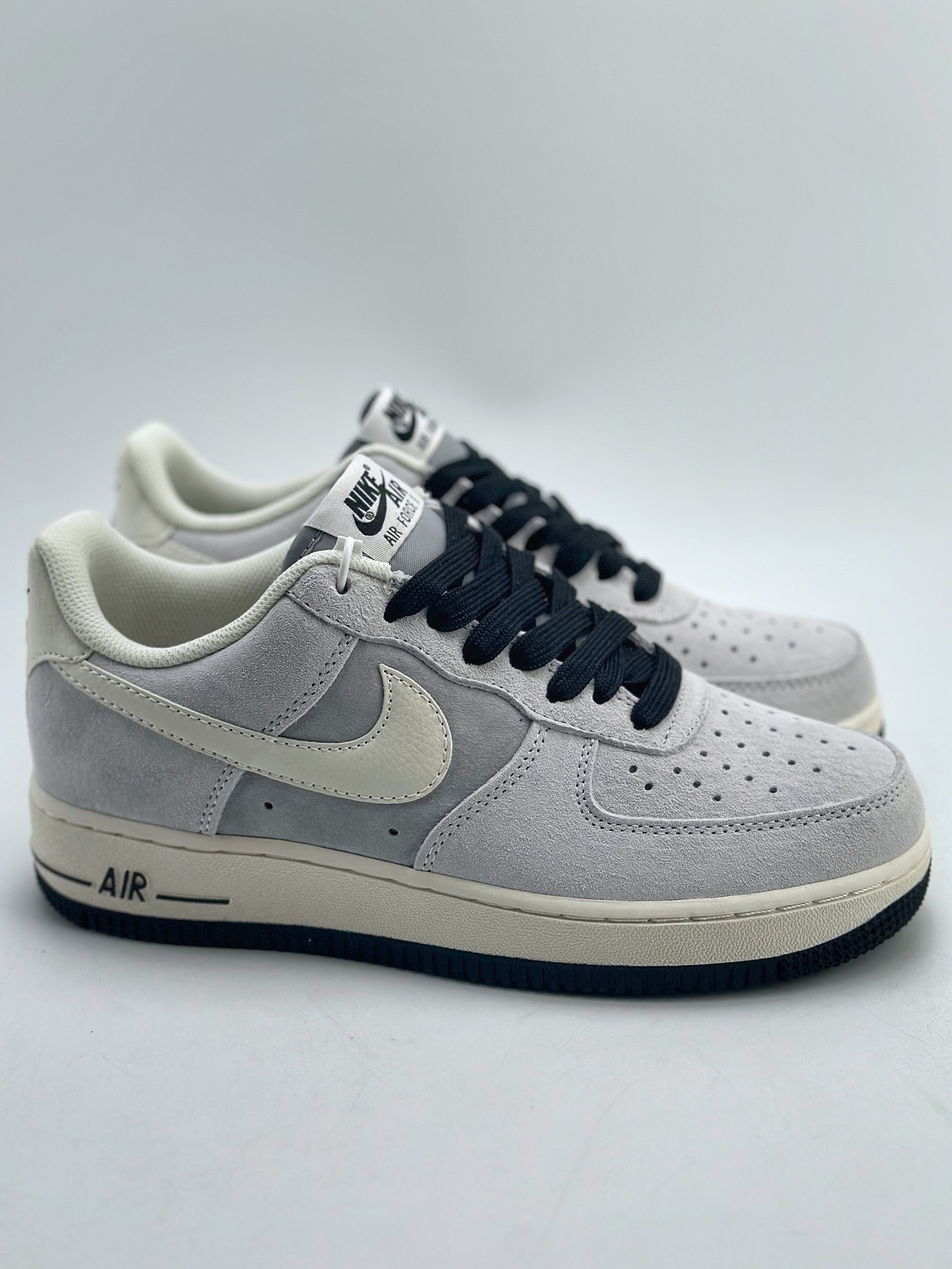 260 Nike Air Force 1 Low 07 白灰麂皮 KT3396-225