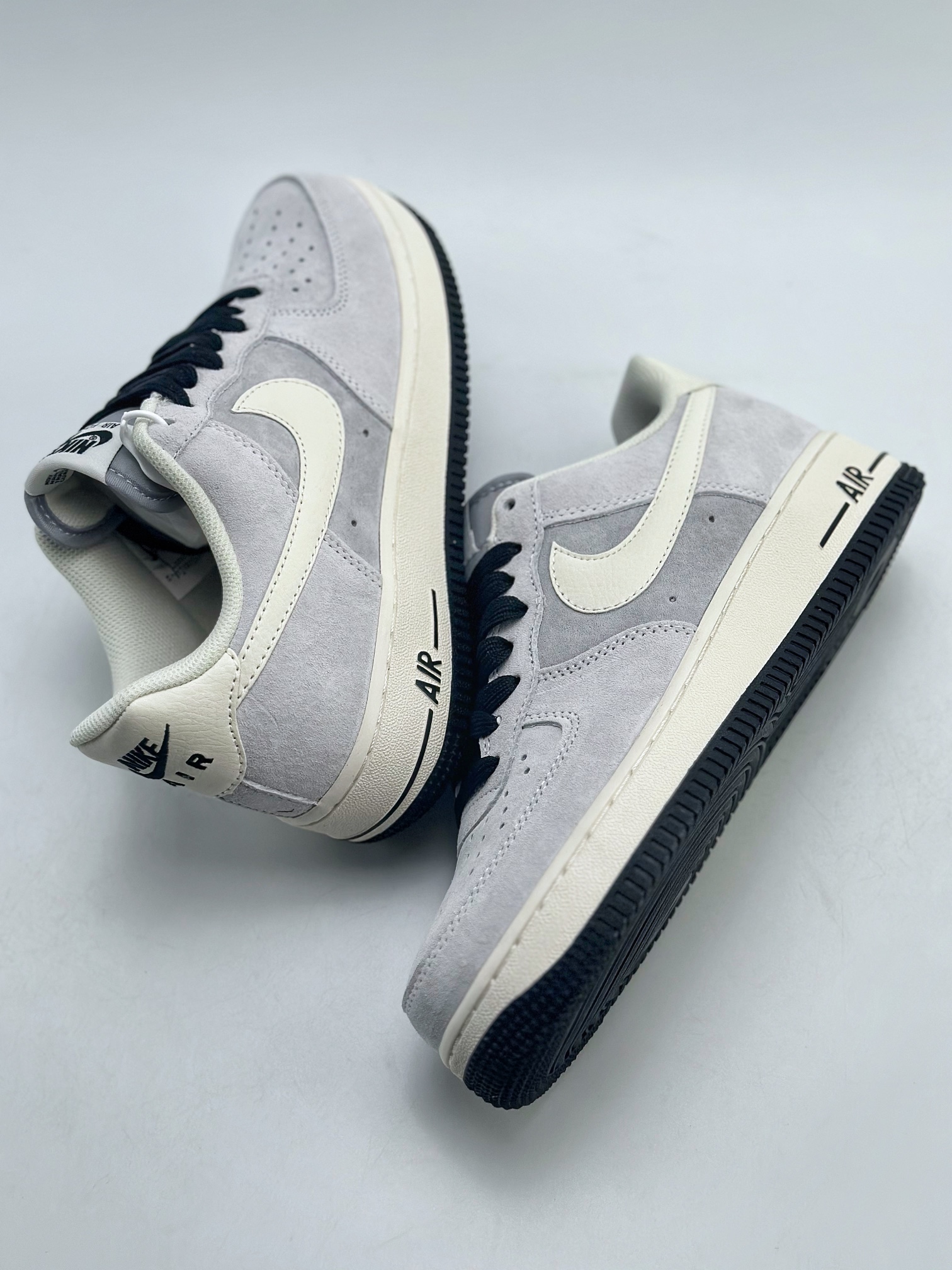 260 Nike Air Force 1 Low 07 白灰麂皮 KT3396-225