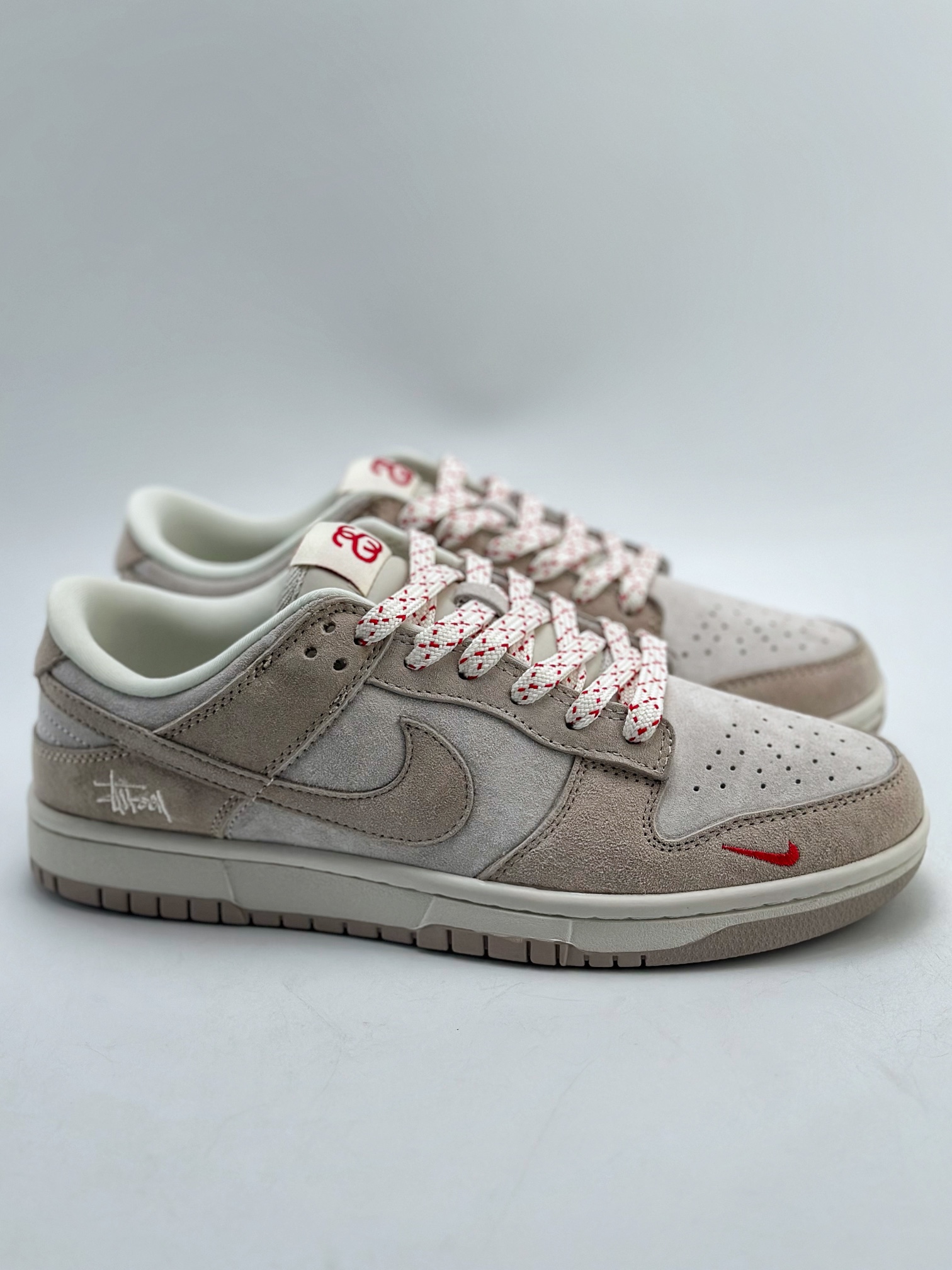 280 Nike SB Dunk Low x Stussy 斯图西灰麂皮 XH0923-153