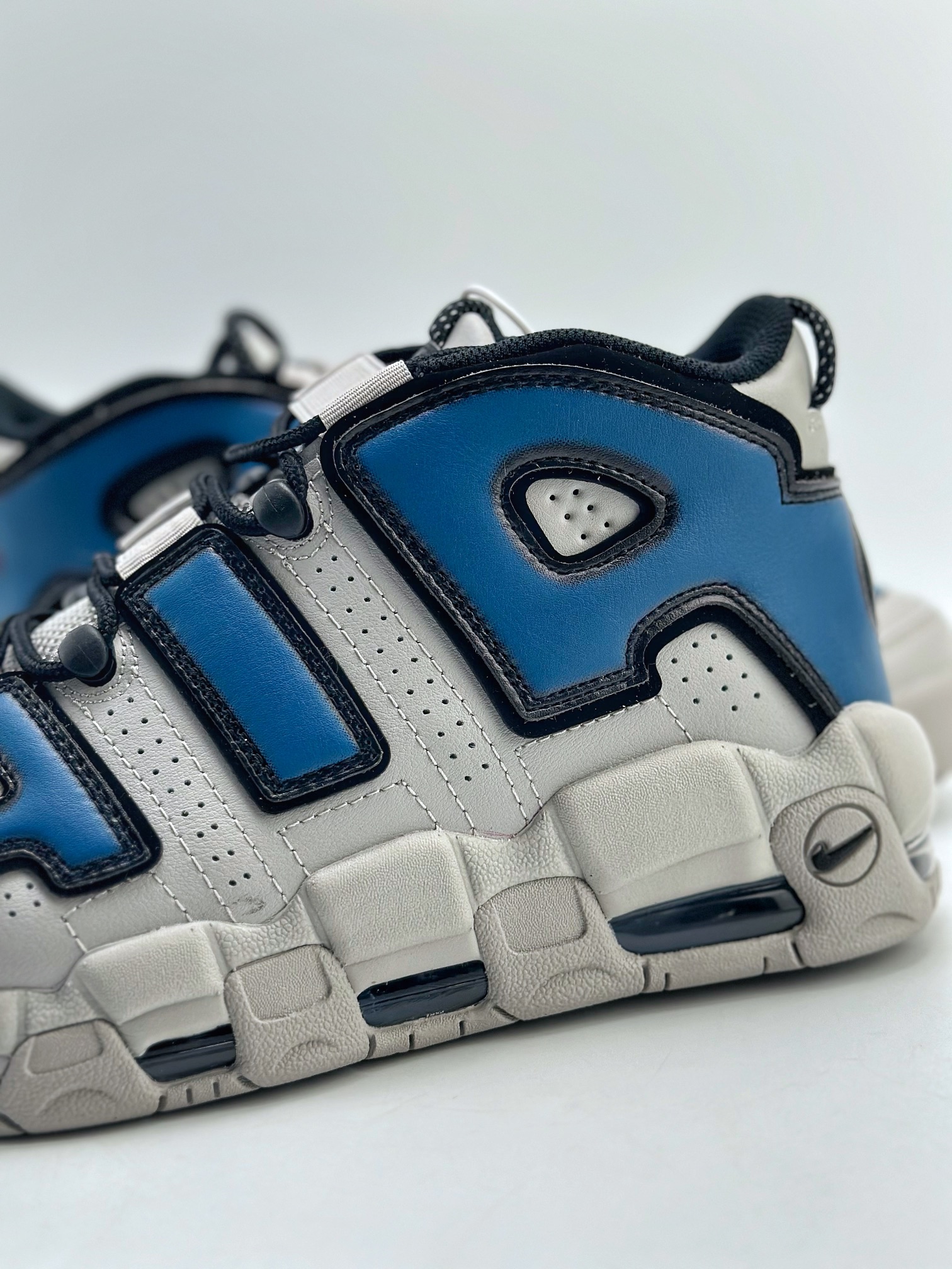 Air More Uptempo Grey Blue FD5573-001