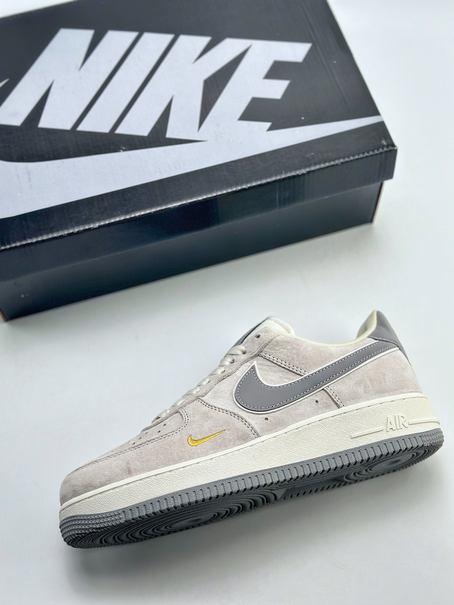 Nike Air Force 1 Low 07 Grey Suede Hook KK5636-610