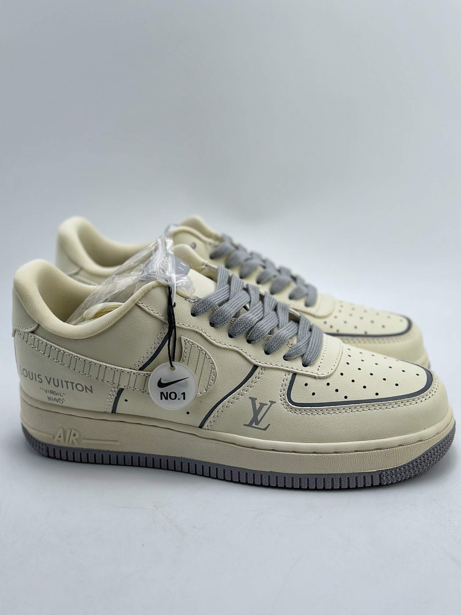 200 Nike Air Force 1 Low 07 x Louis Vuitton 白灰 CT3228-200