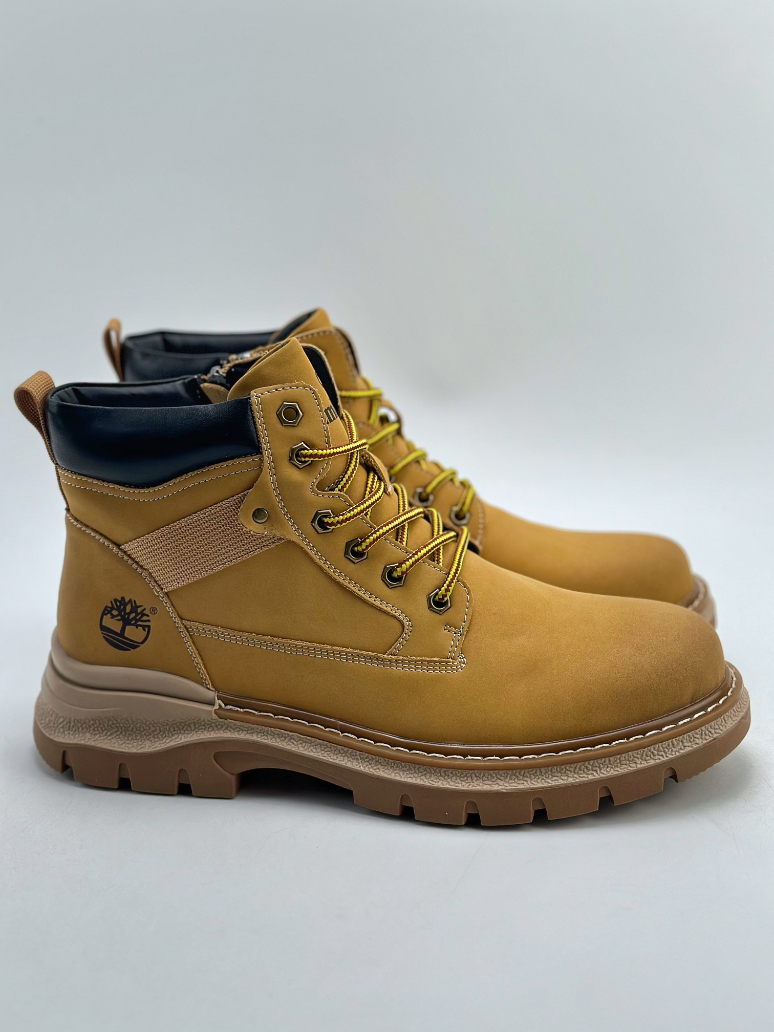 320 新货#Timberland添柏岚/天伯伦户外高帮休闲大黄靴系列