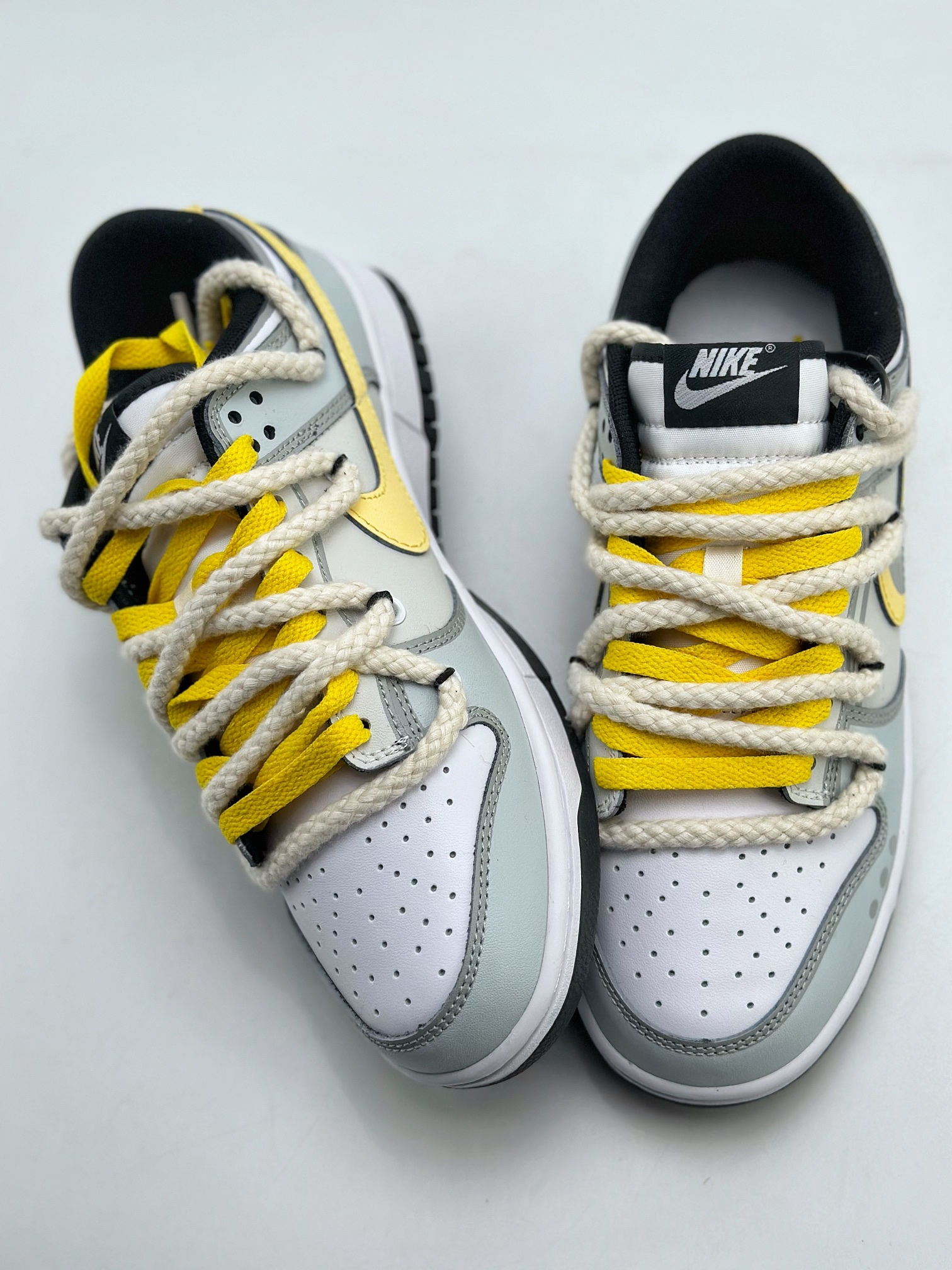 300 Nike SB Dunk Low 不蕉不躁 香蕉 DD1391-100