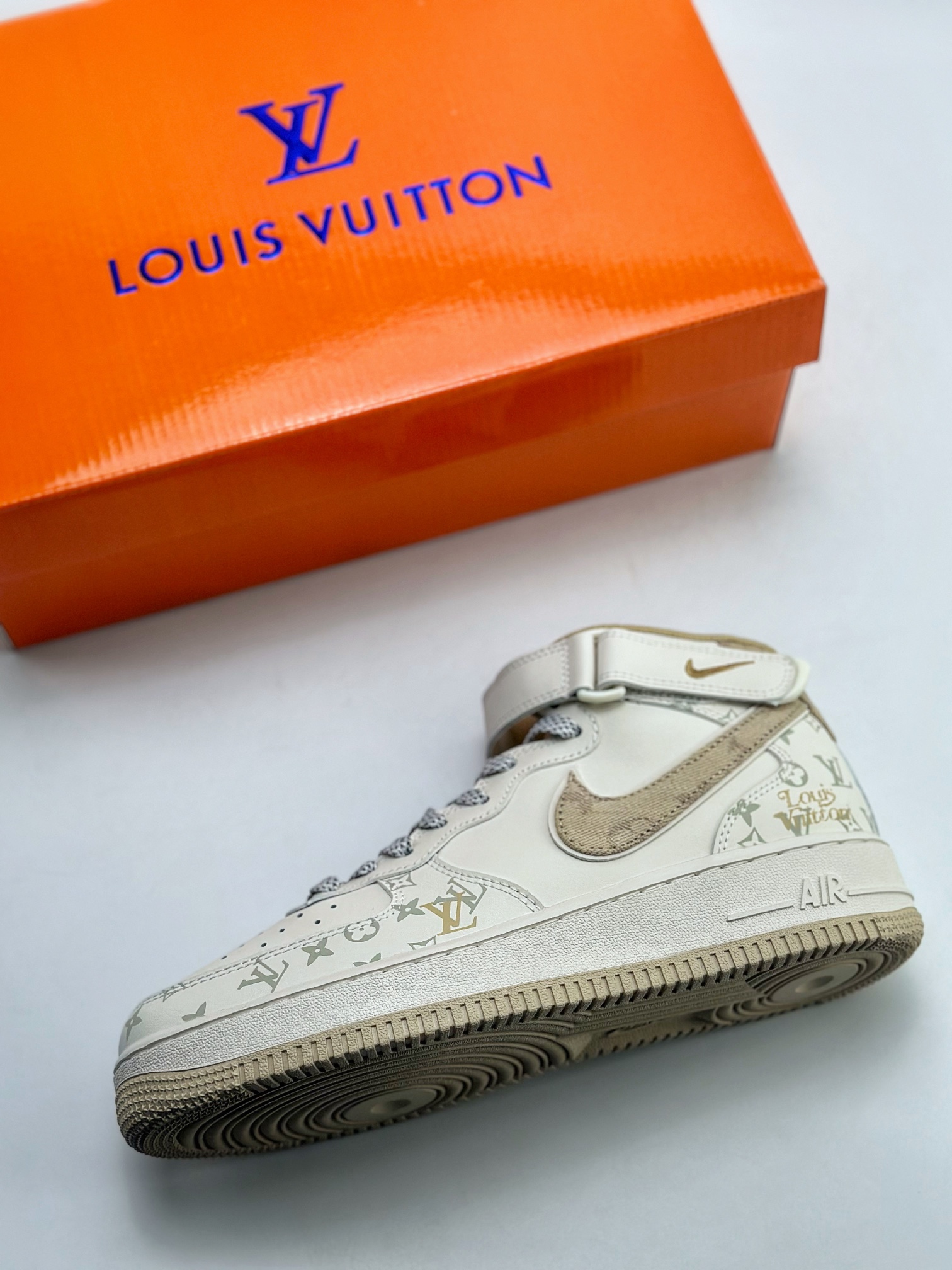 Nike Air Force 1 Mid 07 x Louis Vuitton LV Print White Yellow 7