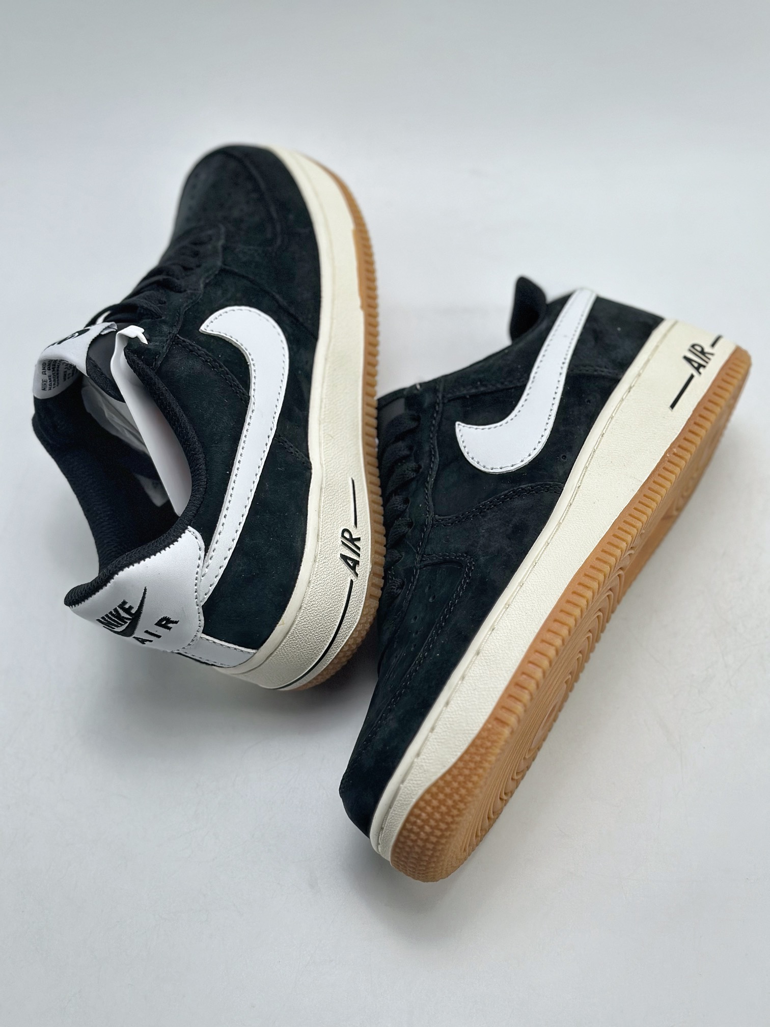 Nike Air Force 1 Low '07 Black and White Suede 3