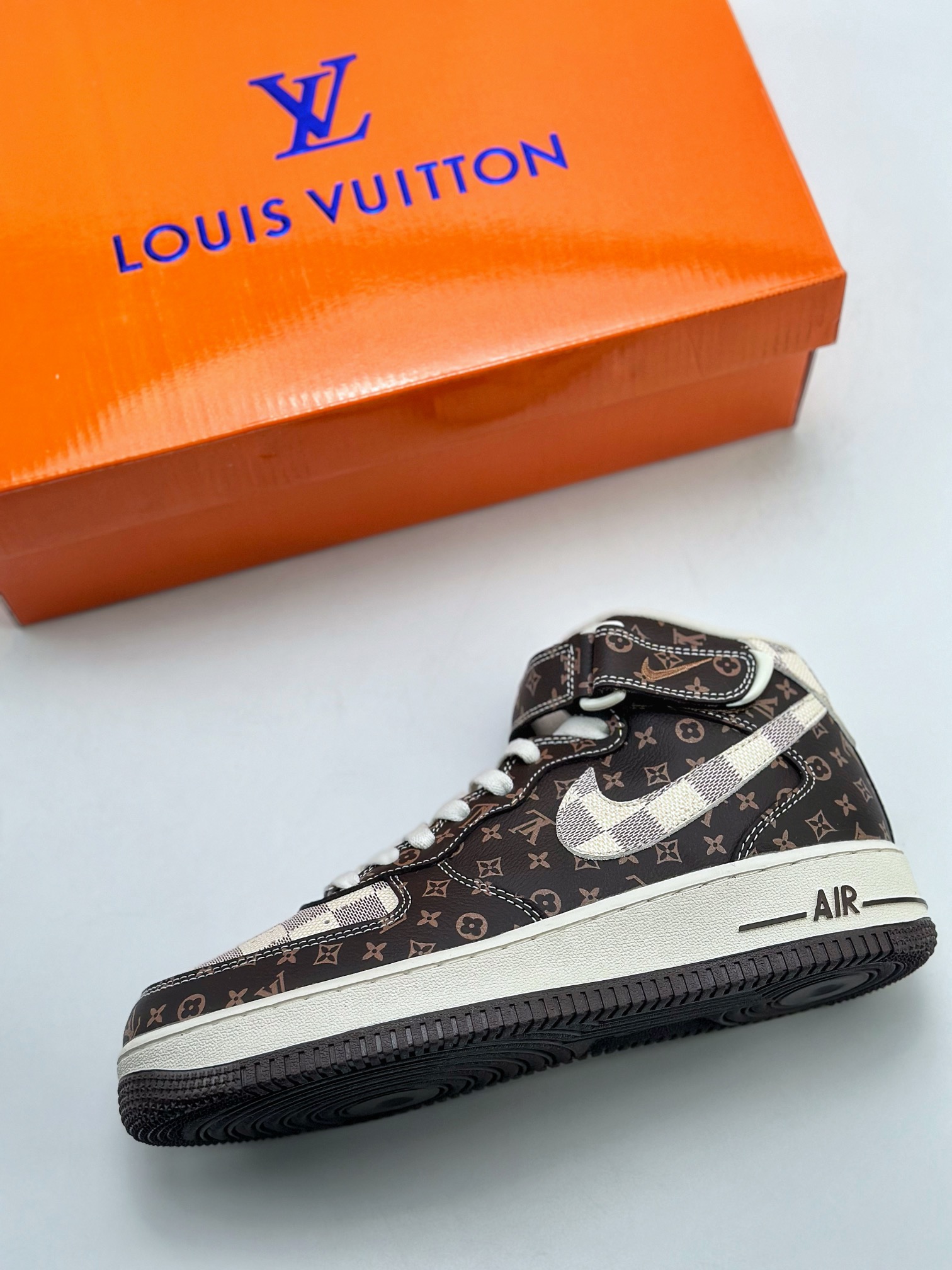 Louis Vuitton Haute Couture Classic Luxury Leather Loafer Shoe 7