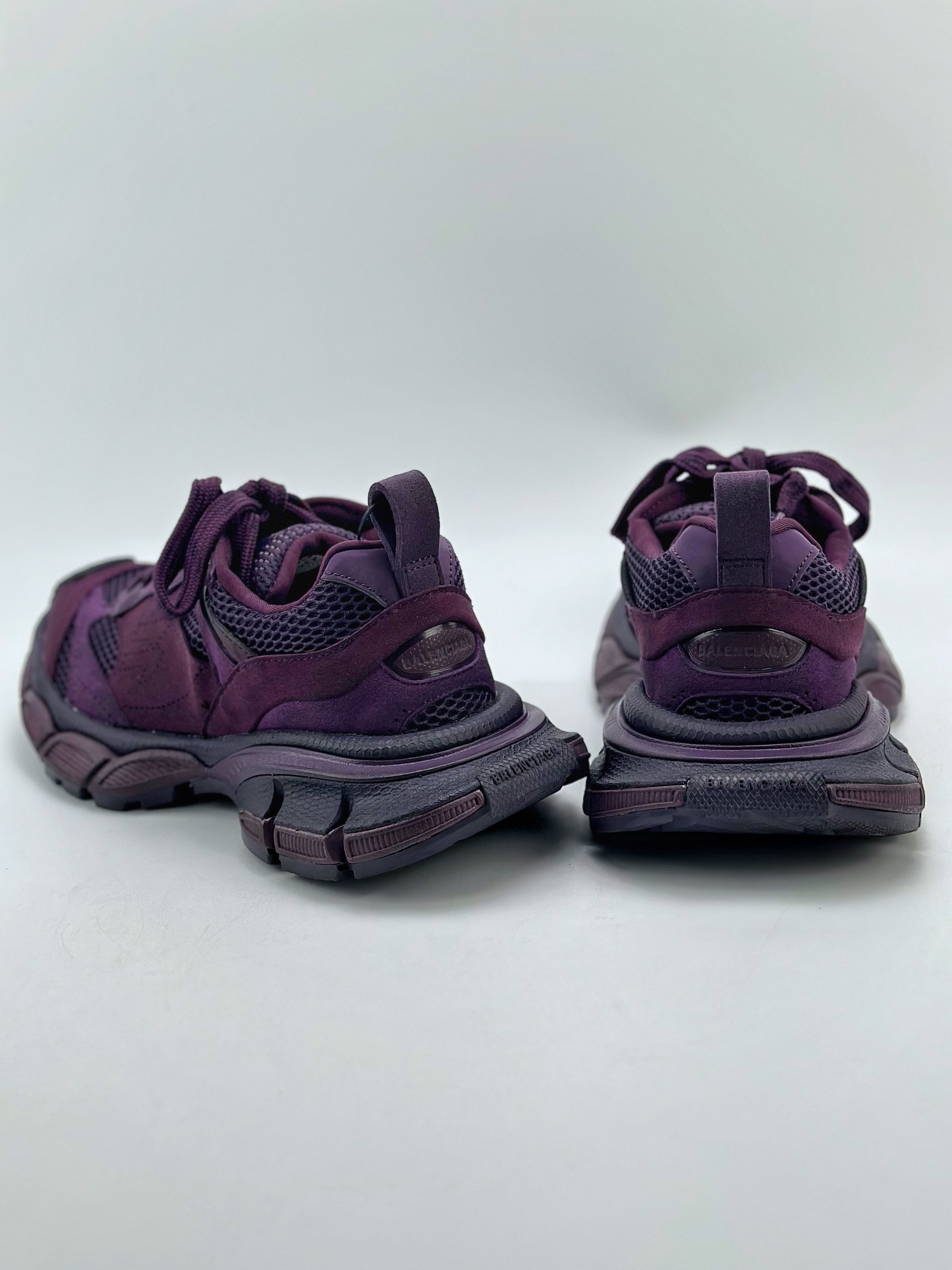 Balenciaga 专柜款经典鞋履 5