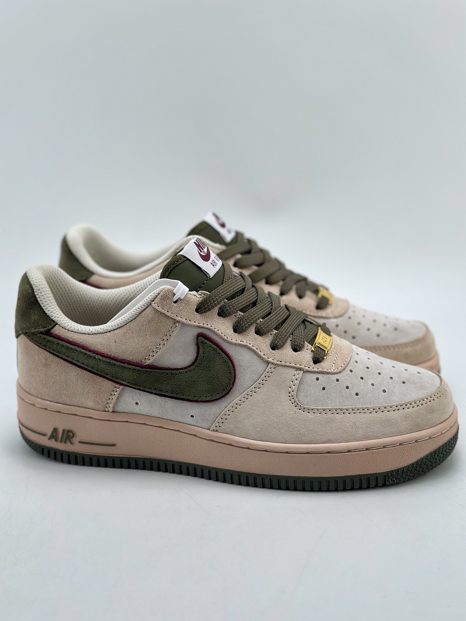 NikeAirForce1Low07米棕军绿麂皮原楦头原纸板打造纯正低帮空军版型专注外贸渠道全掌内置蜂窝