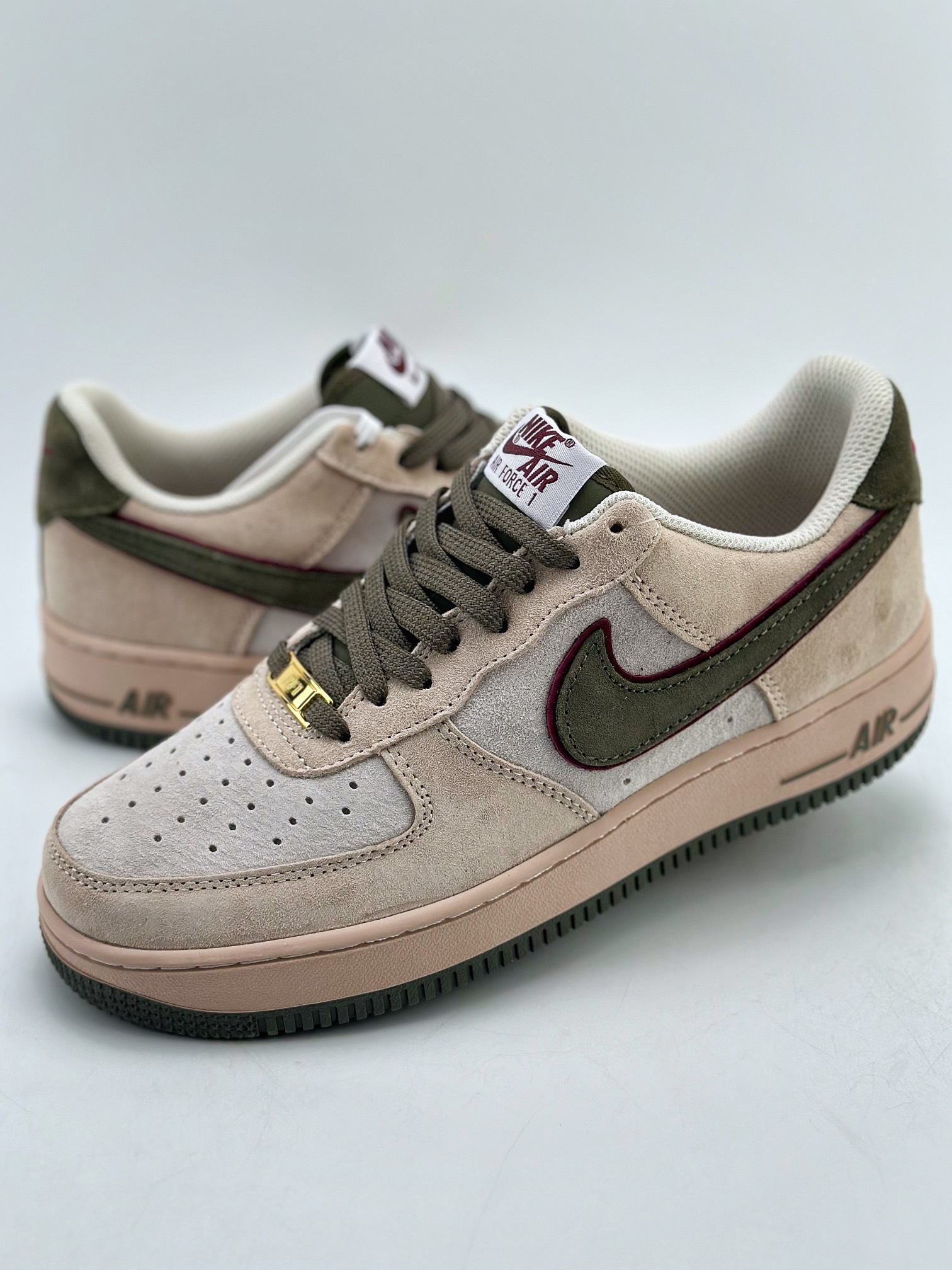 NikeAirForce1Low07米棕军绿麂皮原楦头原纸板打造纯正低帮空军版型专注外贸渠道全掌内置蜂窝