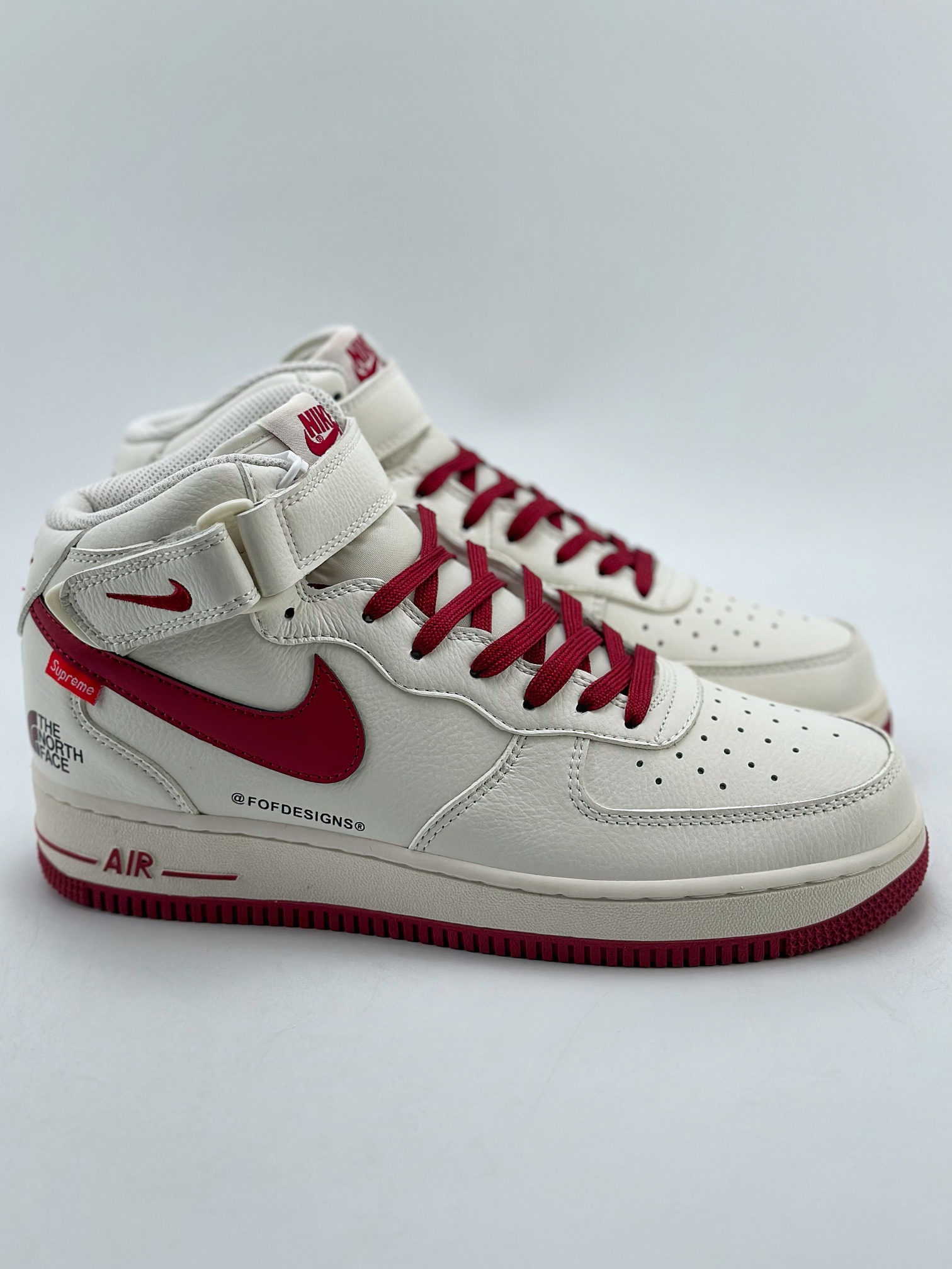 NikeAirForce1Mid07白红原楦头原纸板打造纯正中帮空军版型专注外贸渠道全掌内置蜂窝气垫原盒