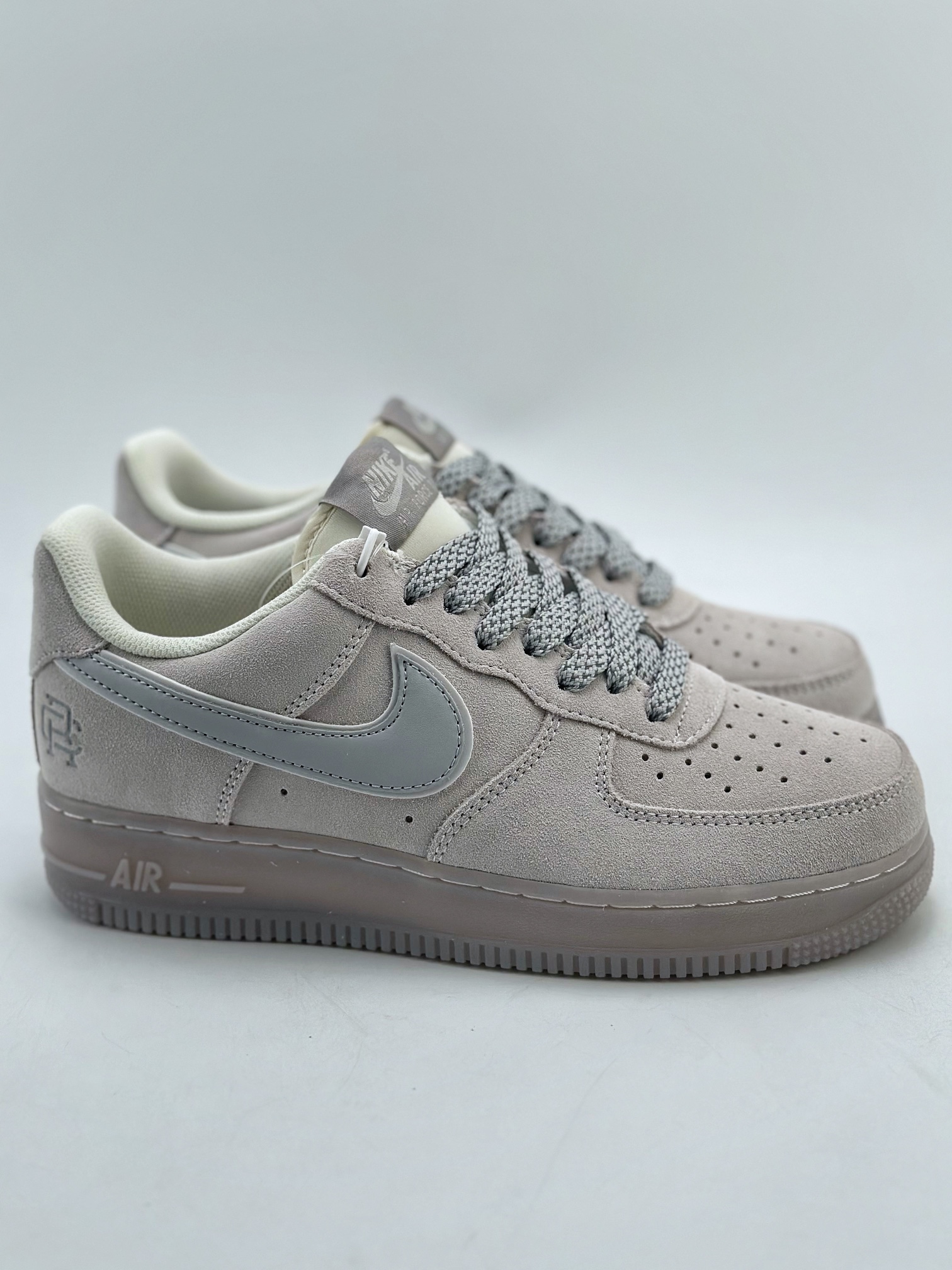 Nike Air Force 1 Low 07 Wolf Grey 4