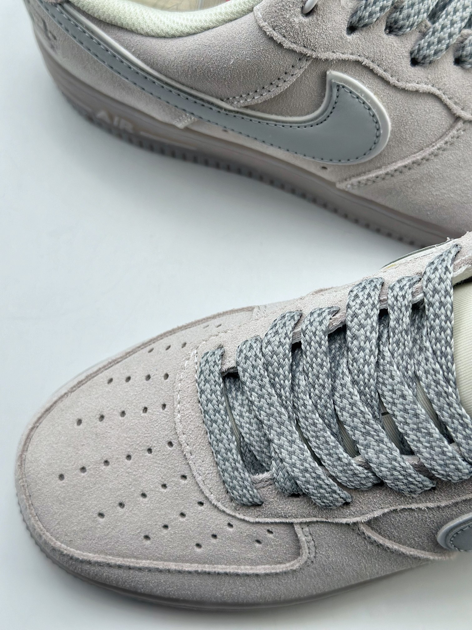 Nike Air Force 1 Low 07 Wolf Grey 8