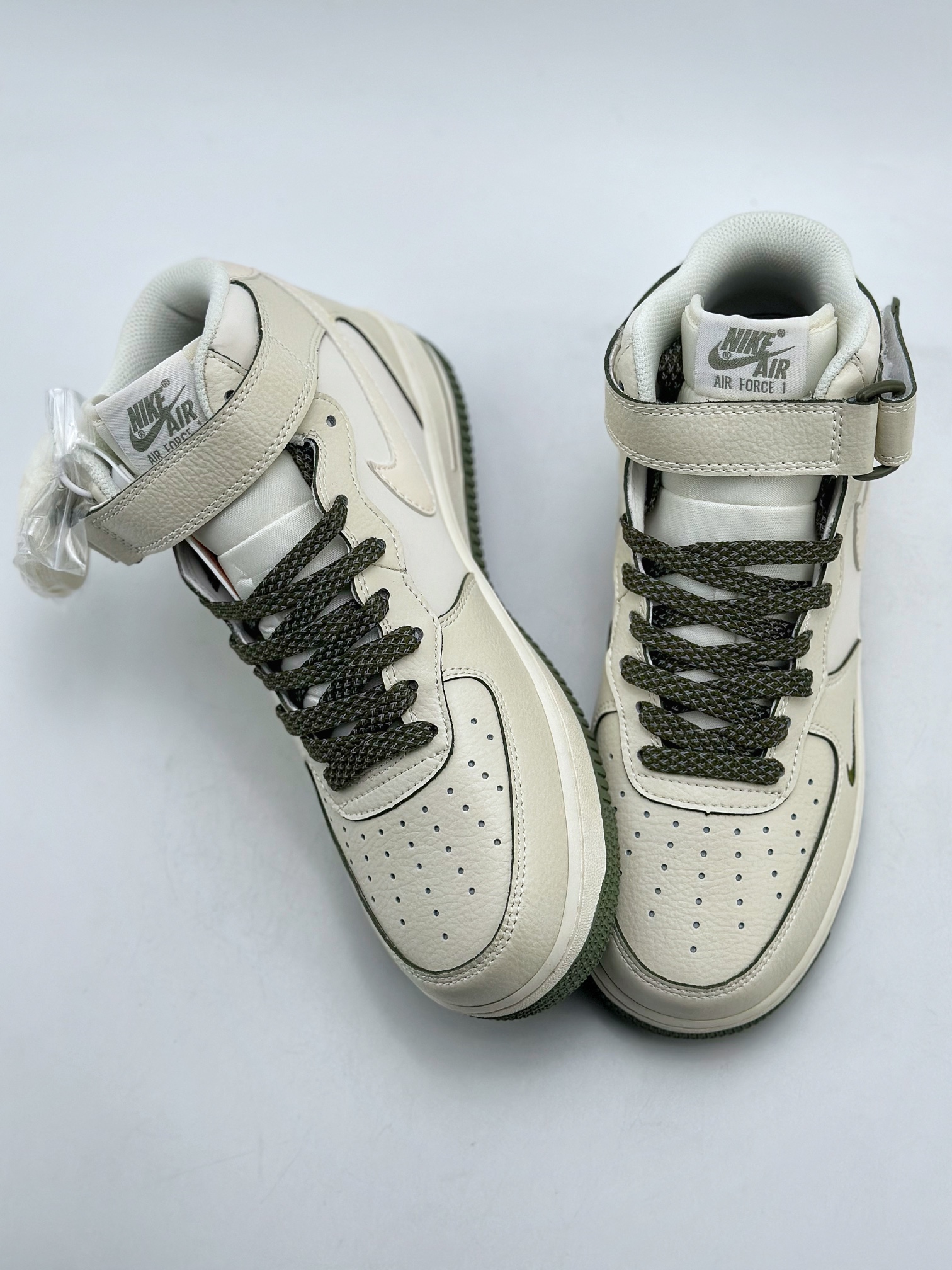 Nike Haute Couture Classic Luxury Leather Loafer Shoe Ref 2