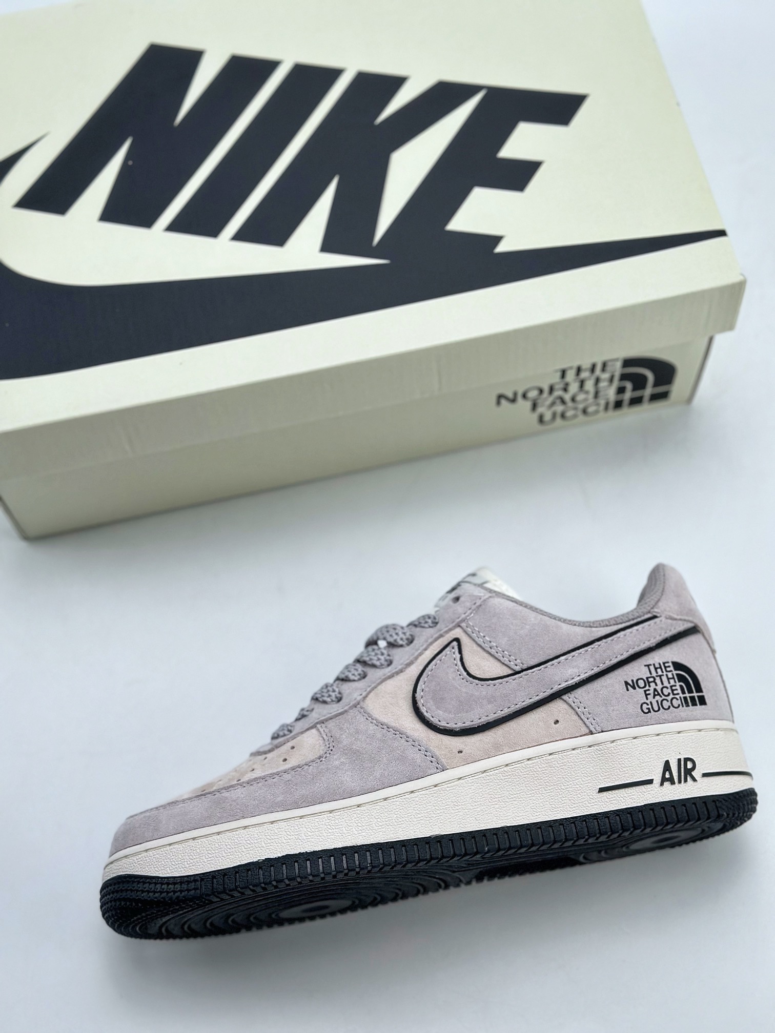 220 Nike Air Force 1 Low 07 x The North Face 北面灰麂皮 HD9999-002