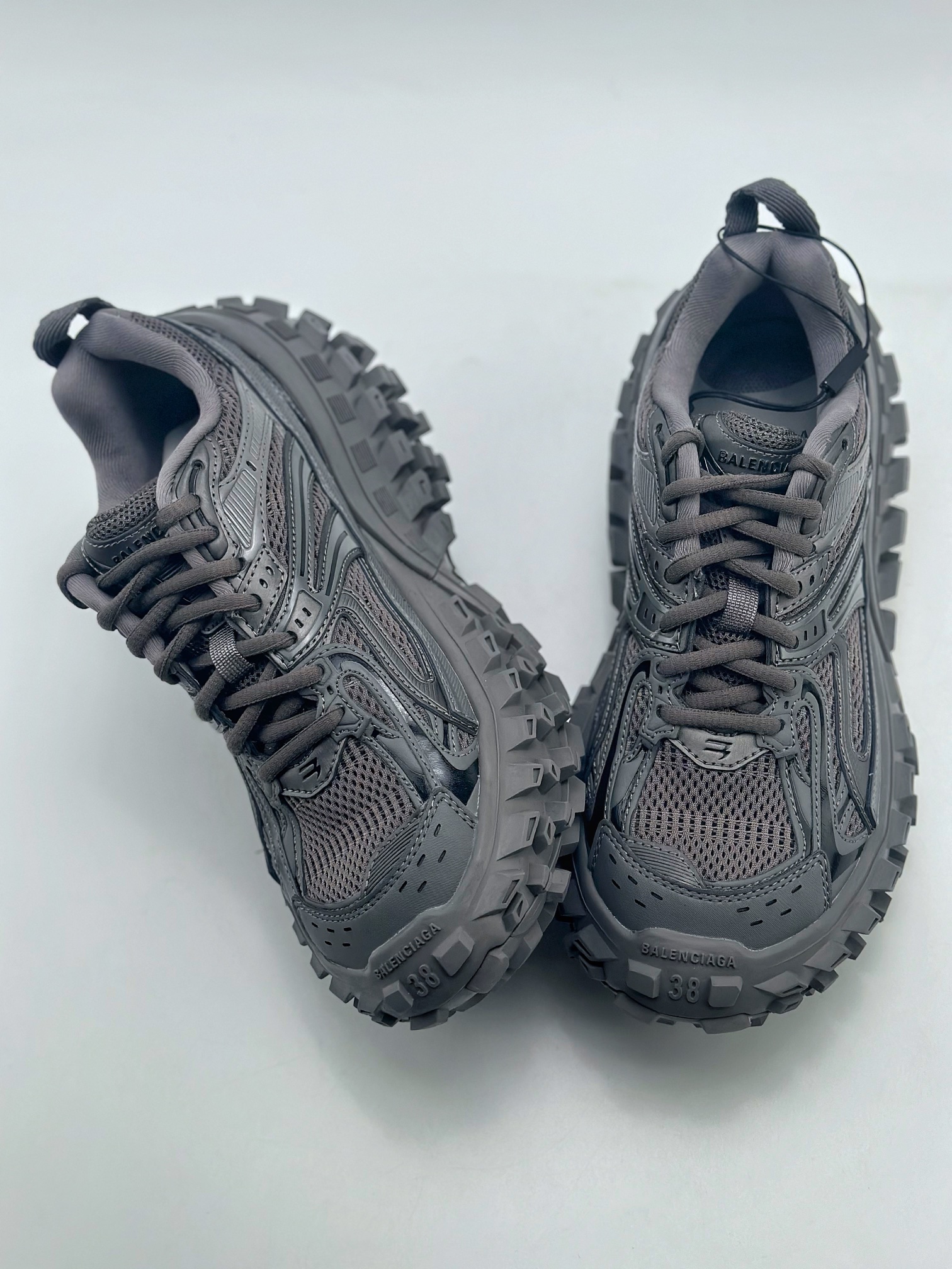 新货🚀#大 狂野外型堪称鞋界战车,法国奢侈品牌-巴黎世家BALENCIAGA Defender Rubber Platform 2