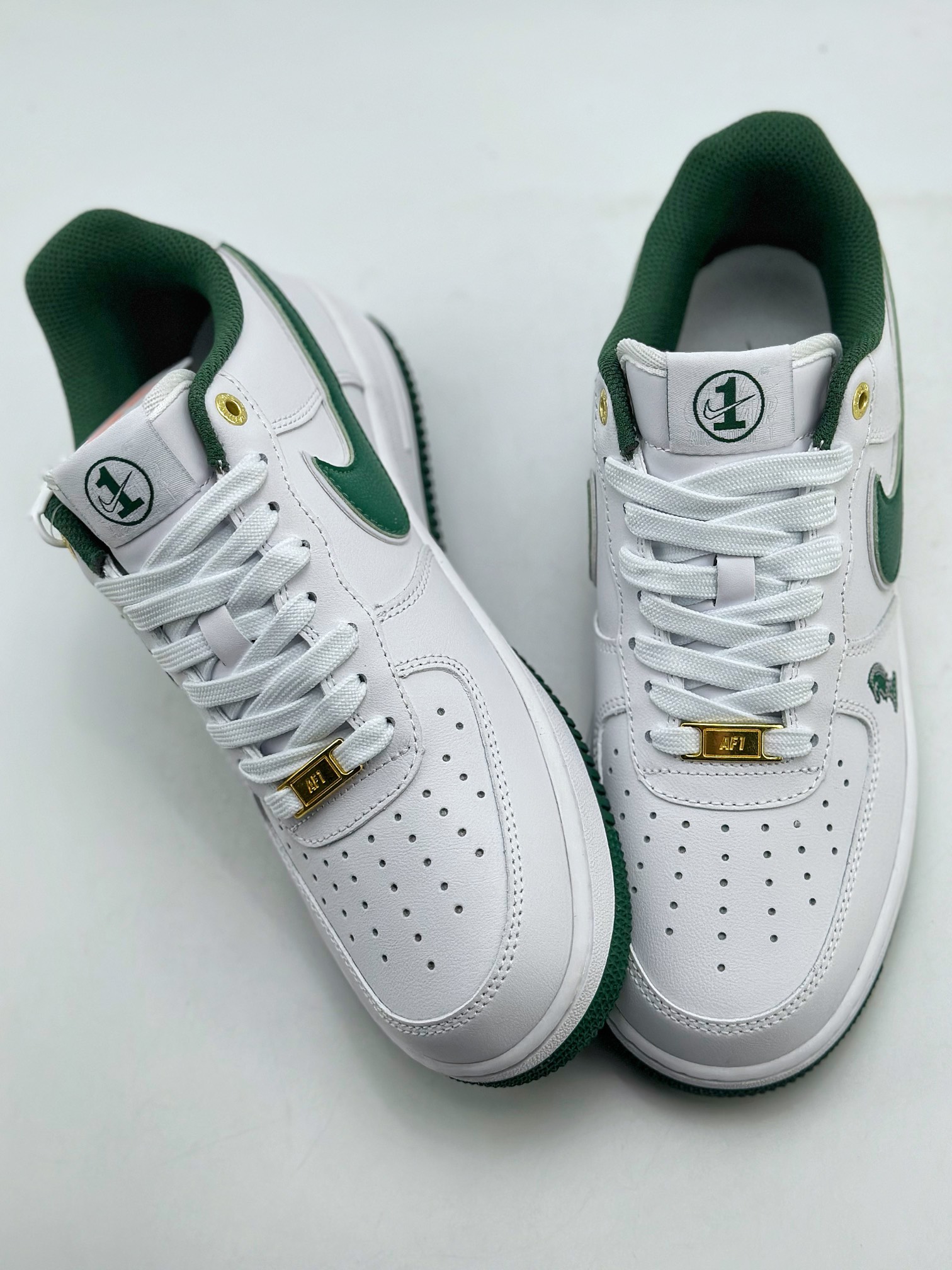 Nike Air Force 1 Low 07 40周年白绿 2