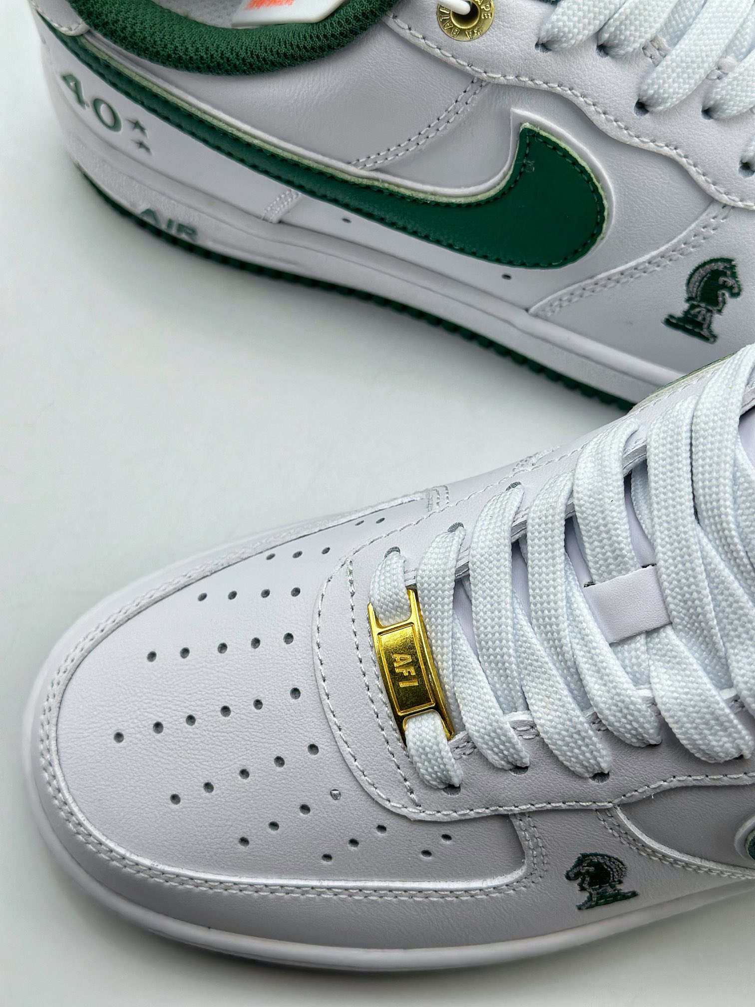 Nike Air Force 1 Low 07 40周年白绿 7