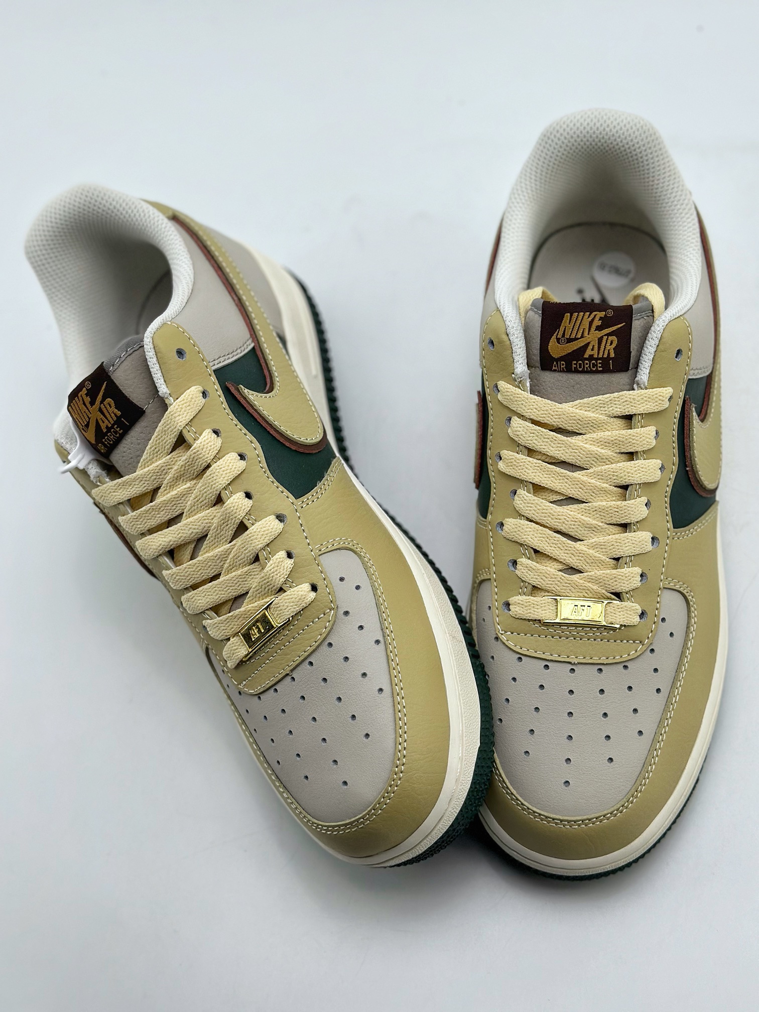 Nike Air Force 1 Low '07 Dark Green Grey 2