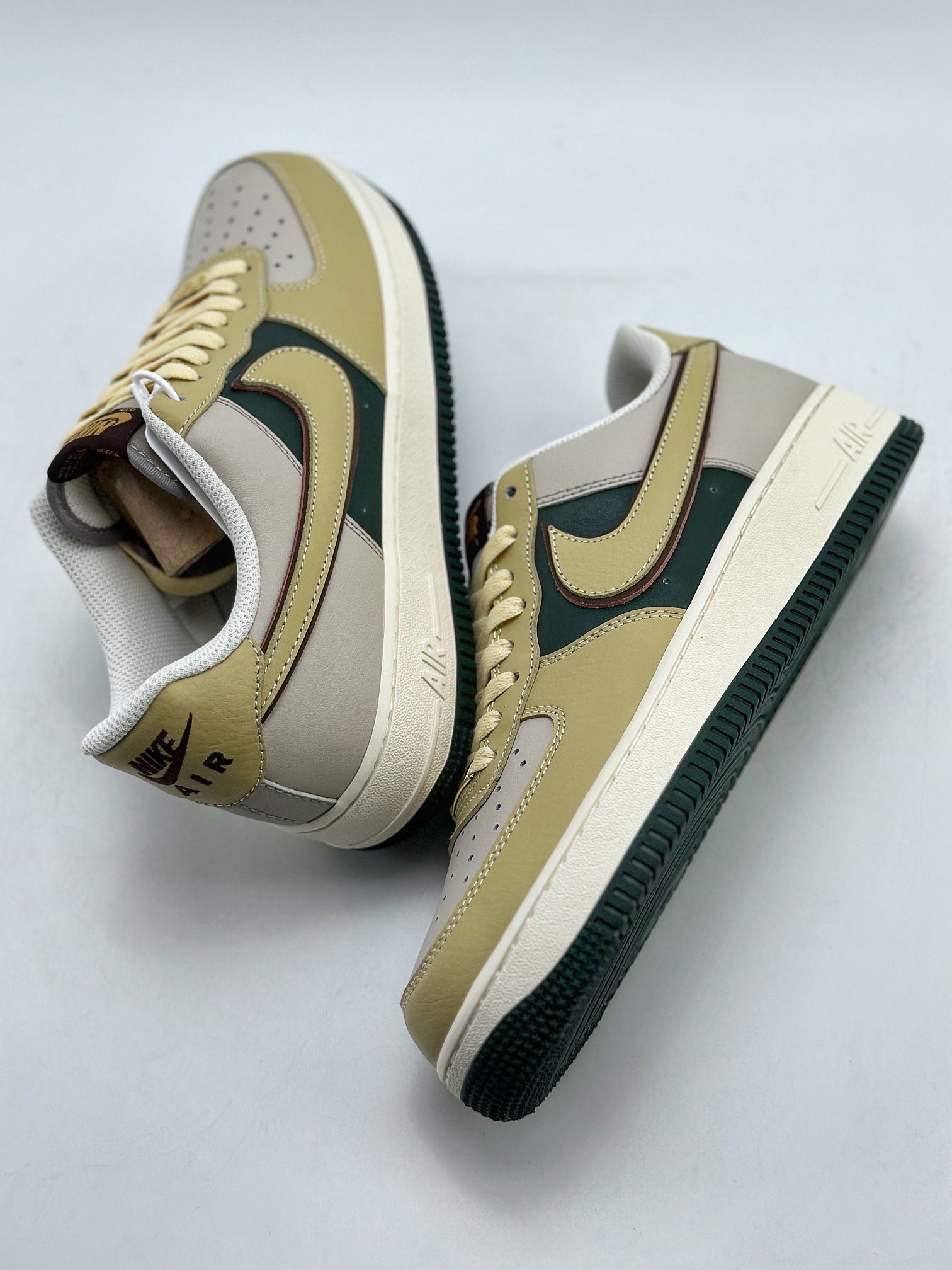 Nike Air Force 1 Low '07 Dark Green Grey 3