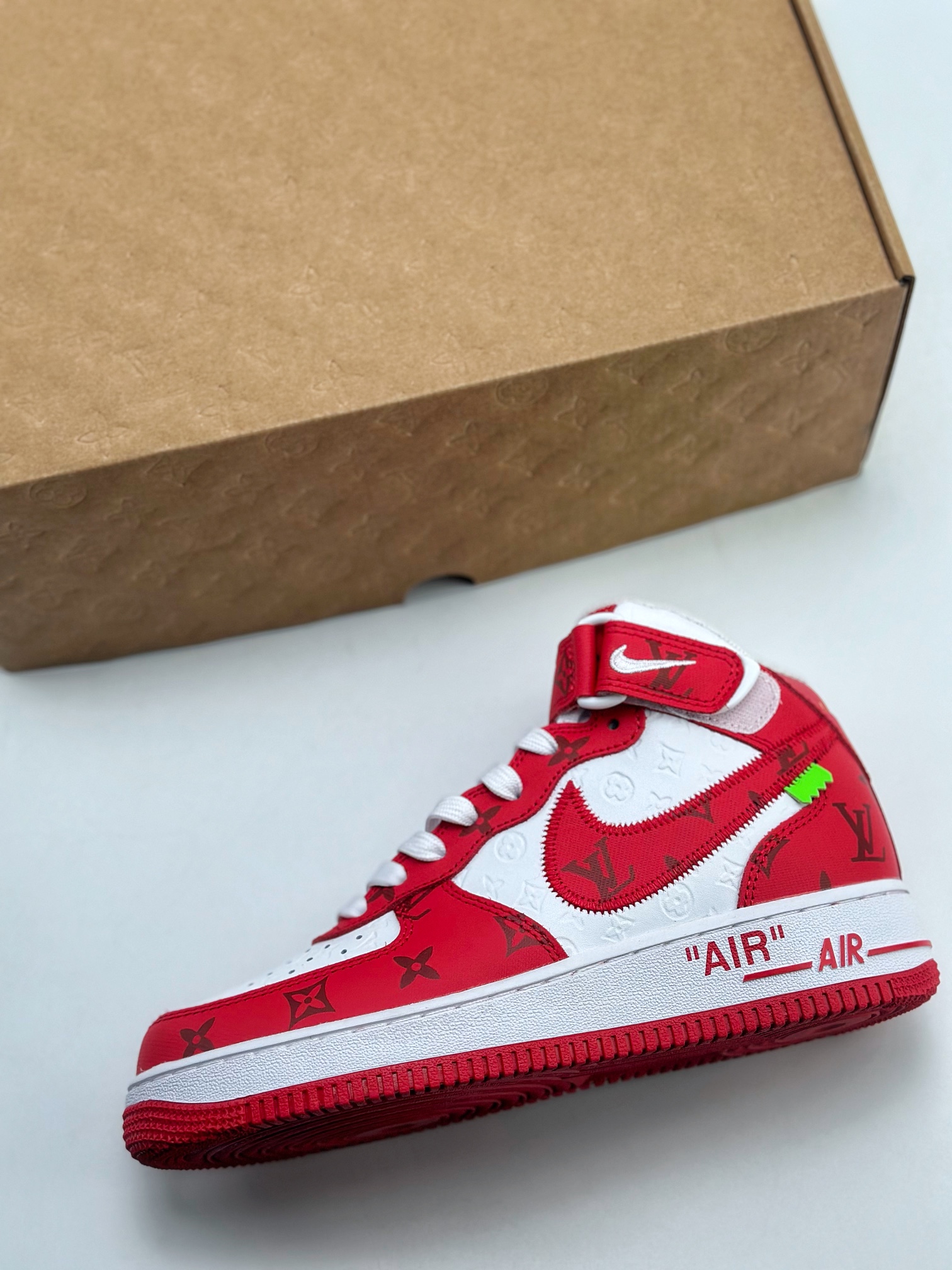 Nike Air Force 1 Mid 07 x Louis Vuitton LV白红 7