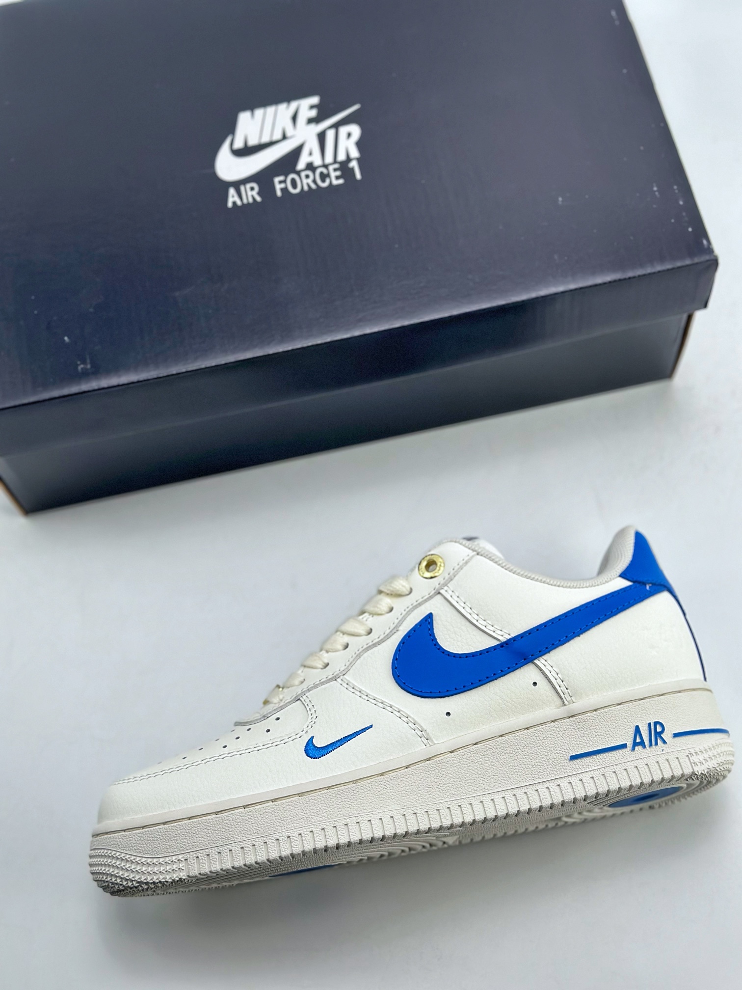 Nike Air Force 1 Low 07 40周年白宝蓝 7