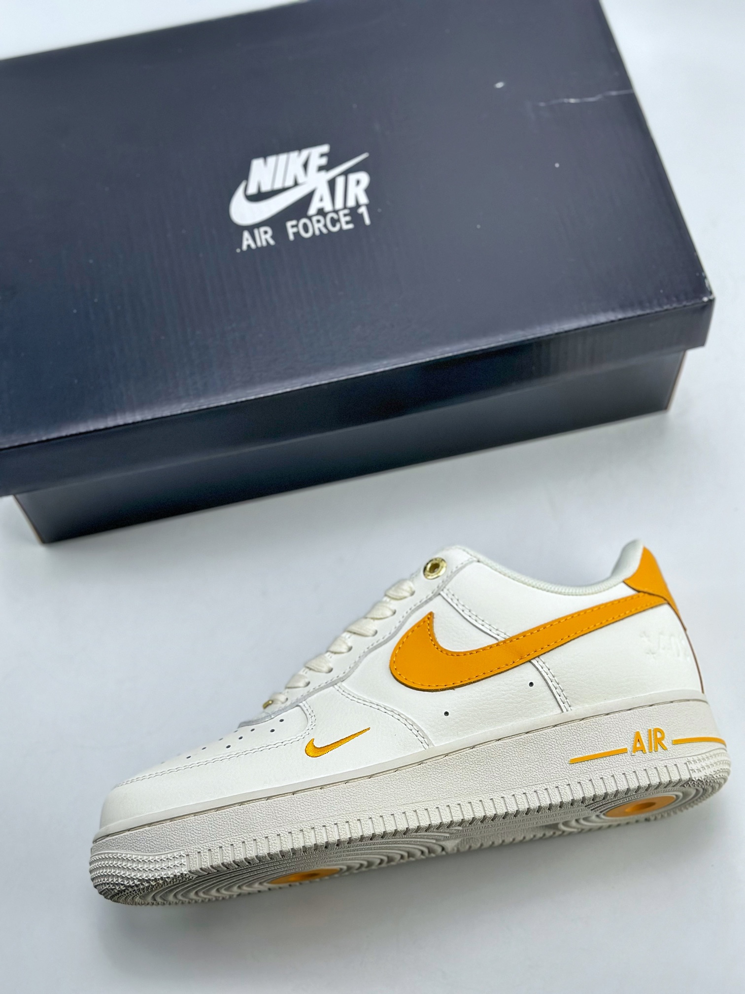 Nike Haute Couture Classic Luxury Leather Loafer Shoe Ref 7