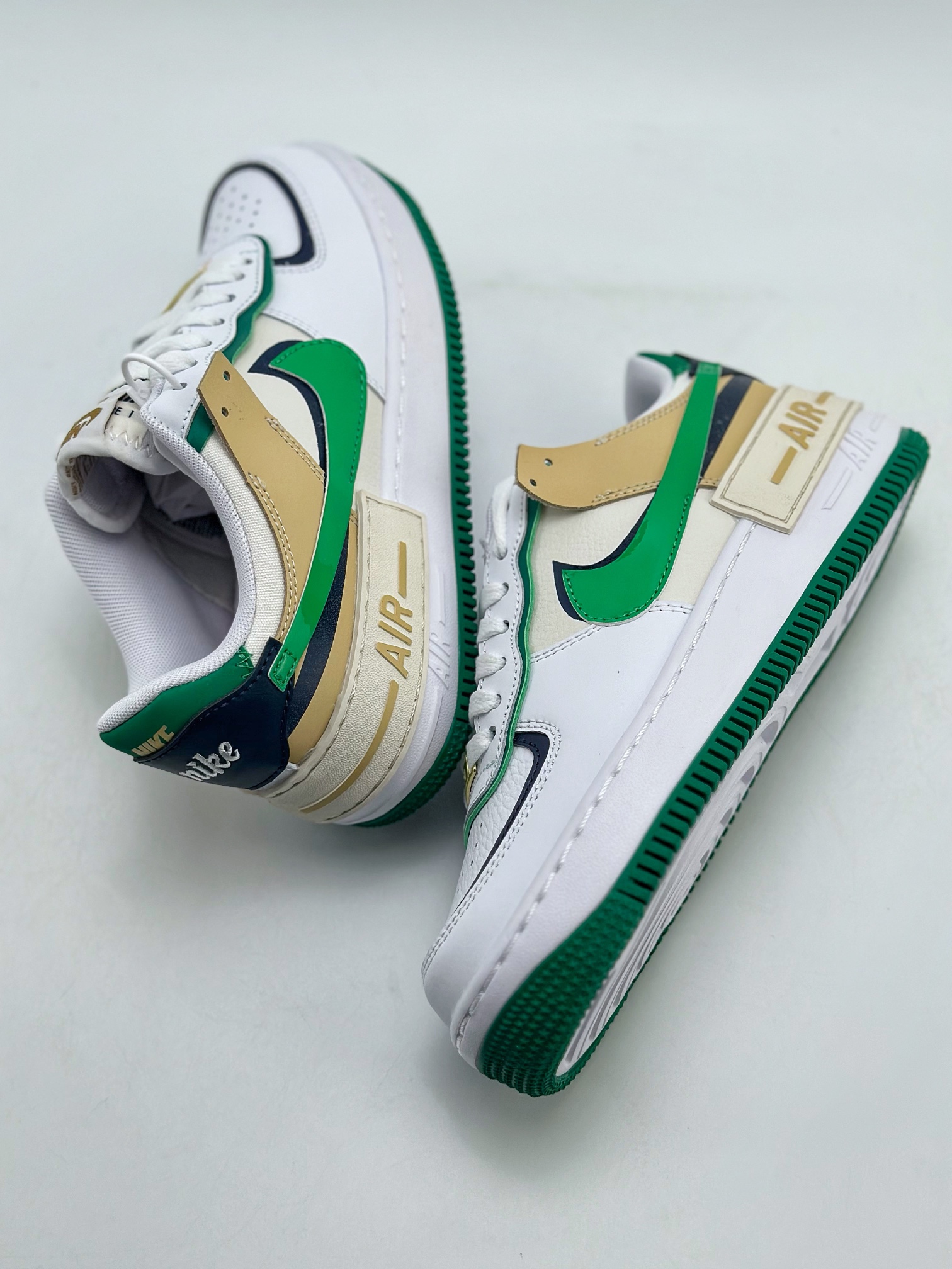 Nike Air Force 1 Low 07 Shadow 白绿黄 3