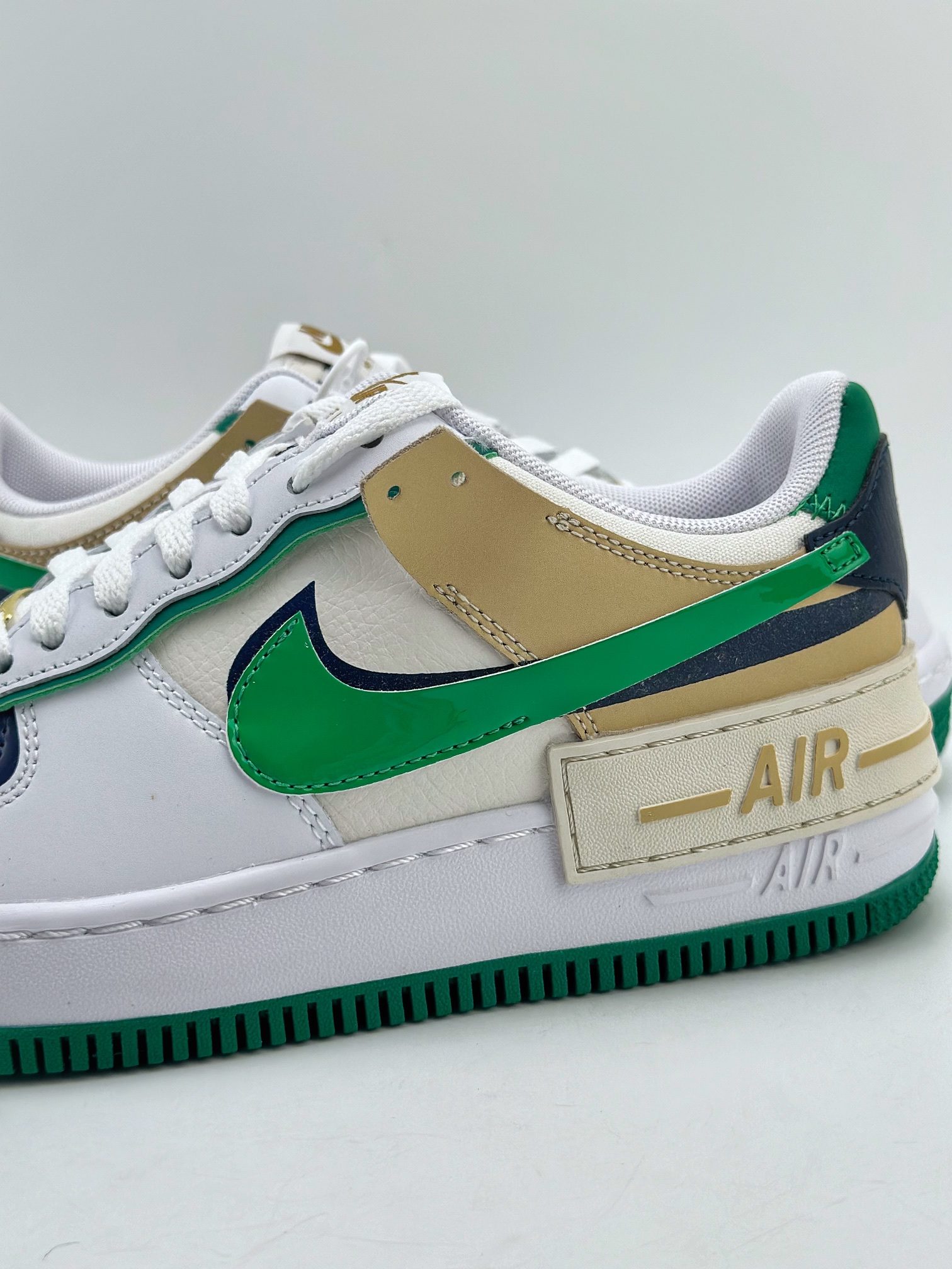 Nike Air Force 1 Low 07 Shadow 白绿黄 9
