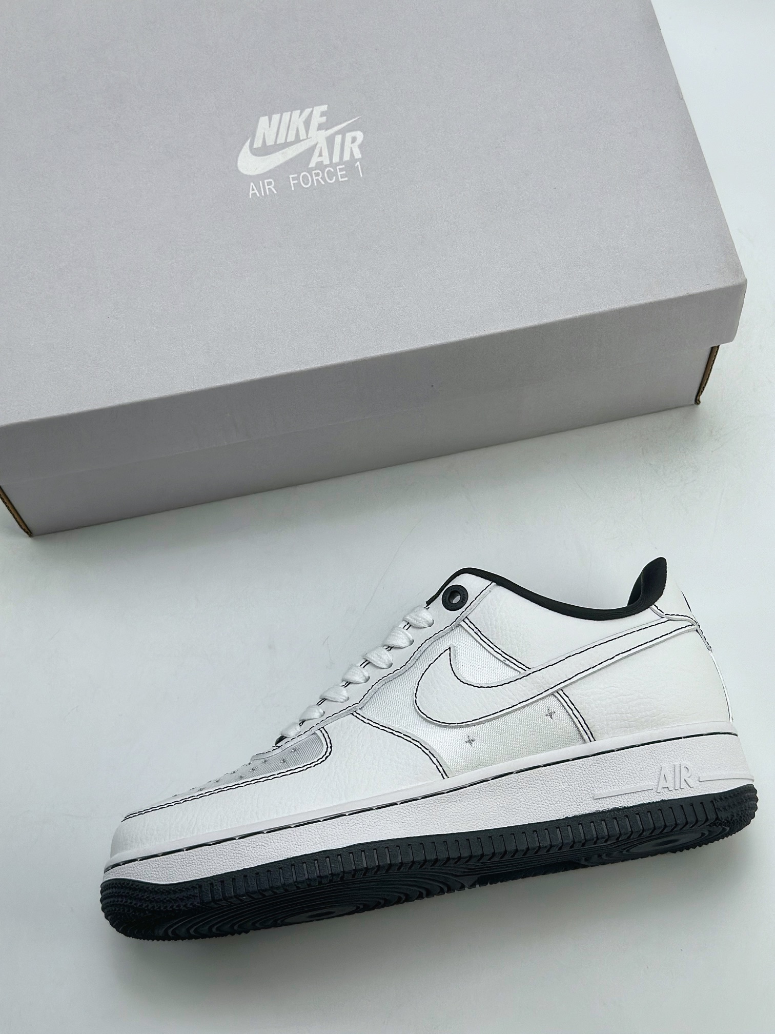 Nike Air Force 1 Low 07 黑白缝线 丝绸 7