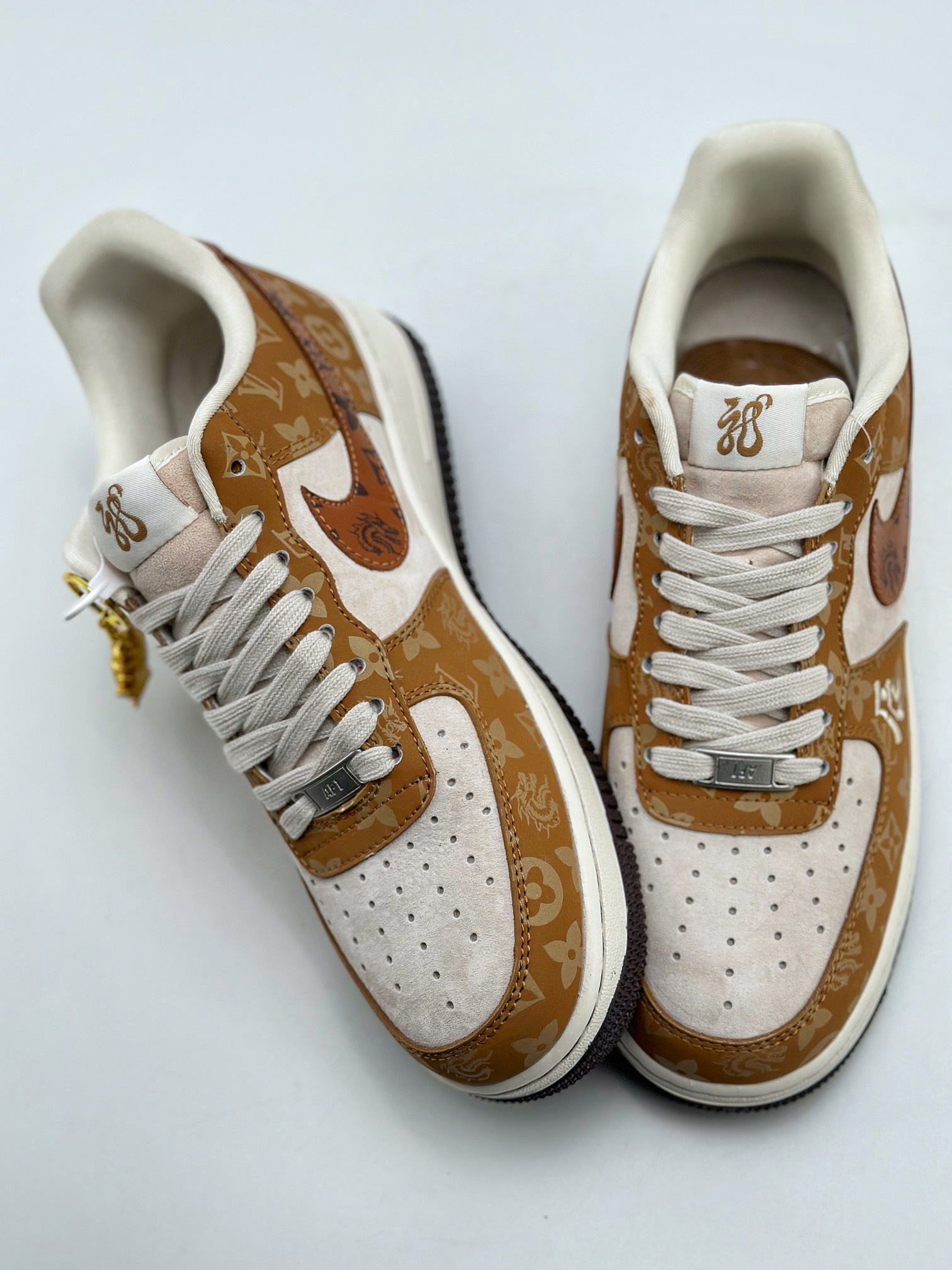 Nike Air Force 1 Low 07 x Louis Vuitton Brown Yellow 2