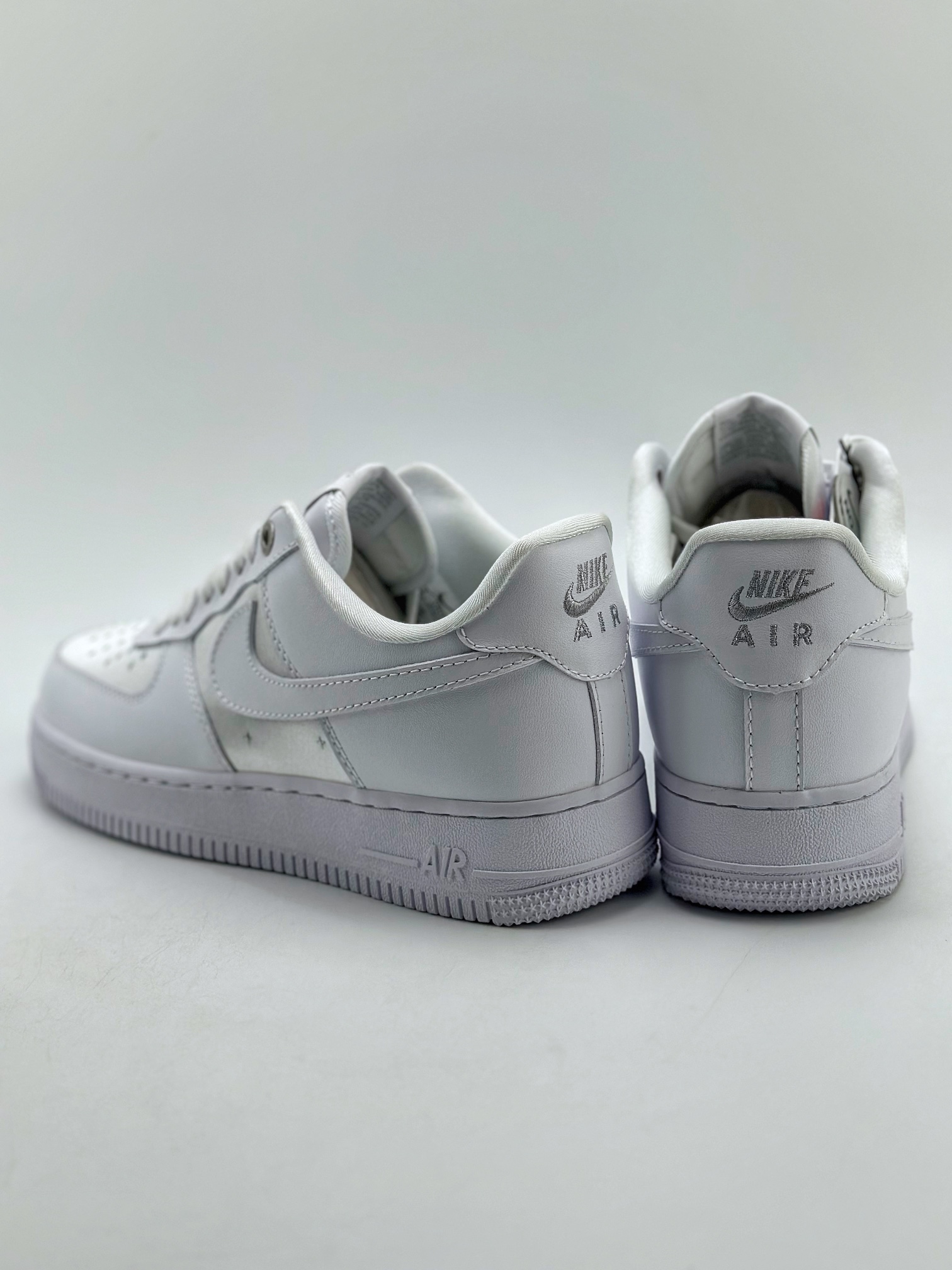 Nike Air Force 1 Low '07 Stitched White Silk 5