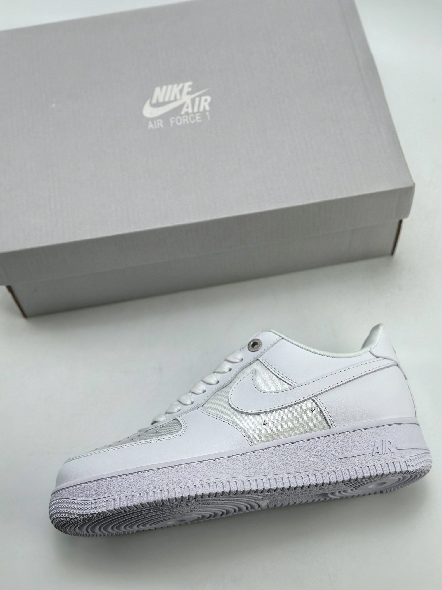 Nike Air Force 1 Low '07 Stitched White Silk 7