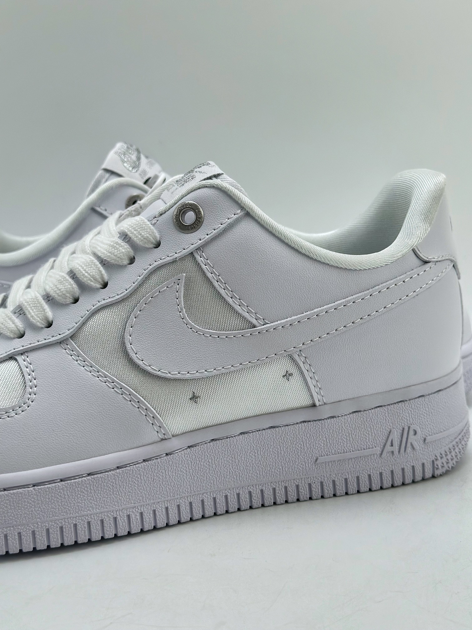 Nike Air Force 1 Low '07 Stitched White Silk 9
