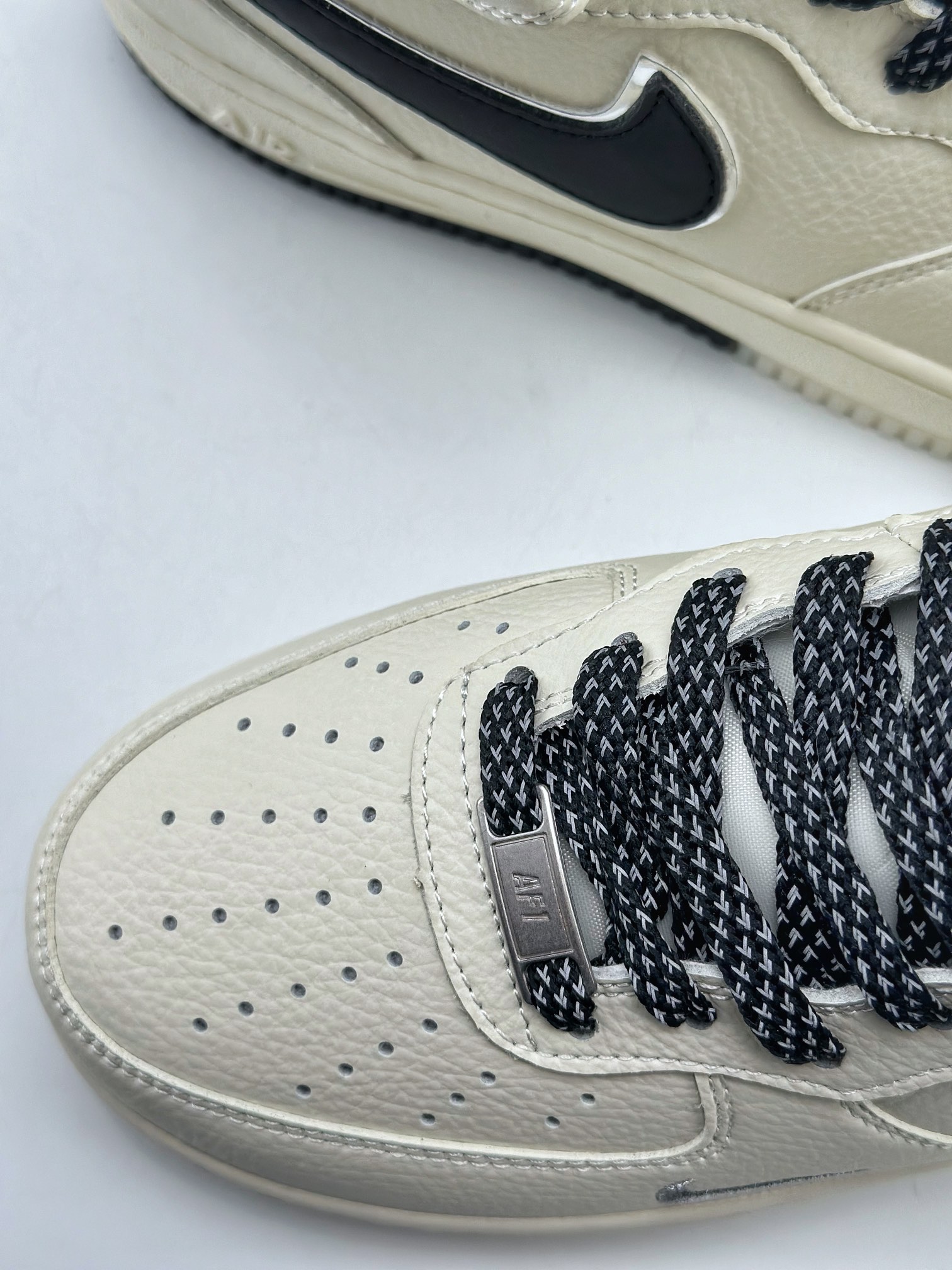 Nike Air Force 1 Mid 07 White Black Reflective 8