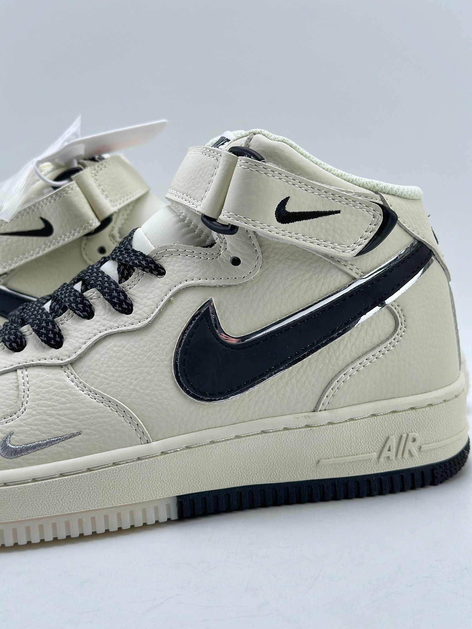 Nike Air Force 1 Mid 07 White Black Reflective 9