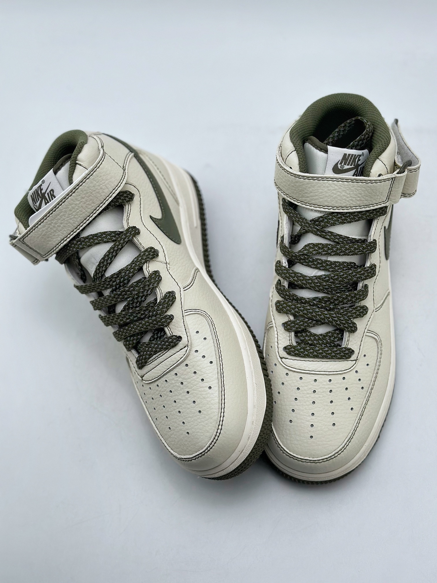 Nike Air Force 1 Mid 07 白绿满天星 2