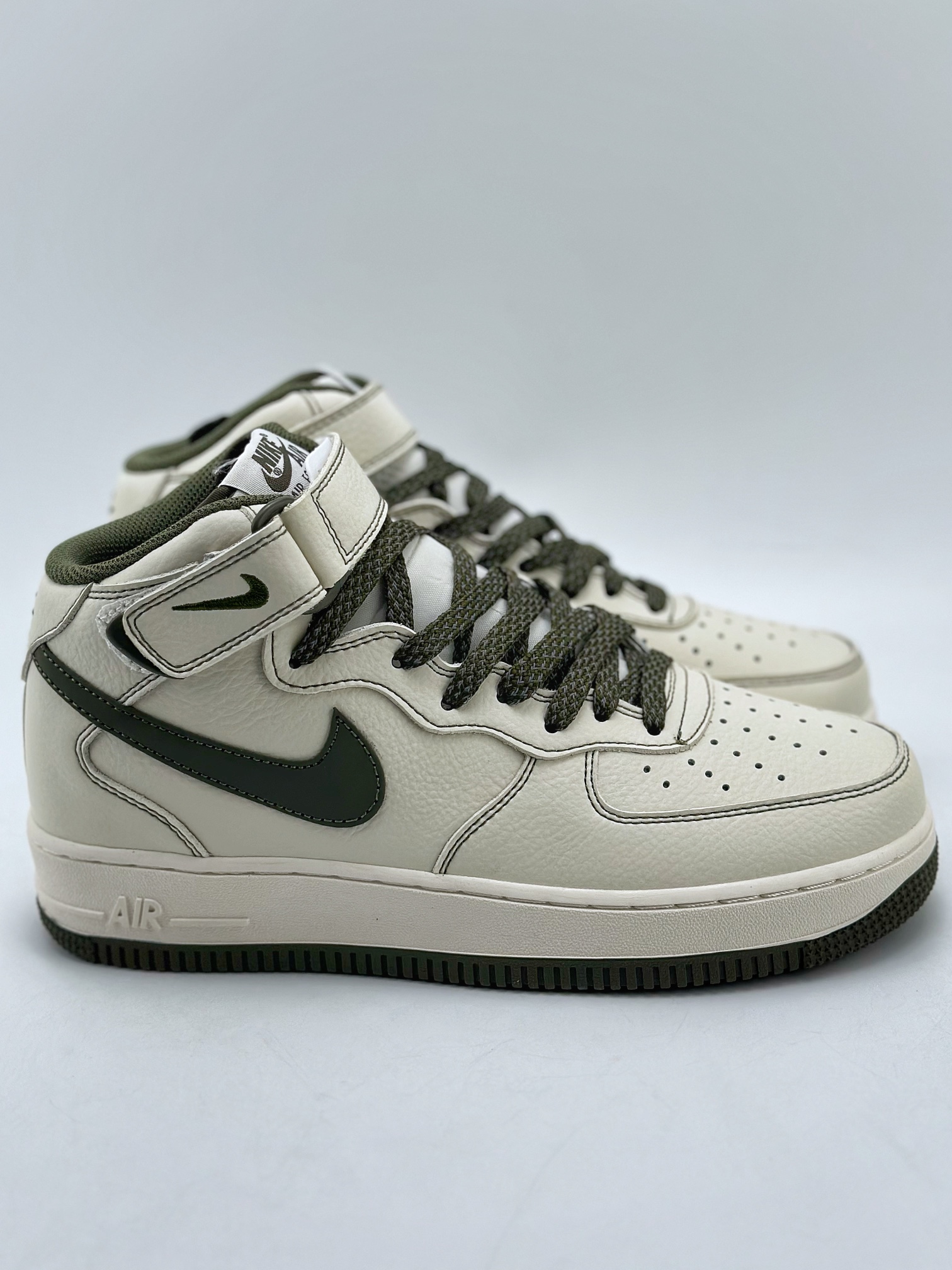 Nike Air Force 1 Mid 07 白绿满天星 4