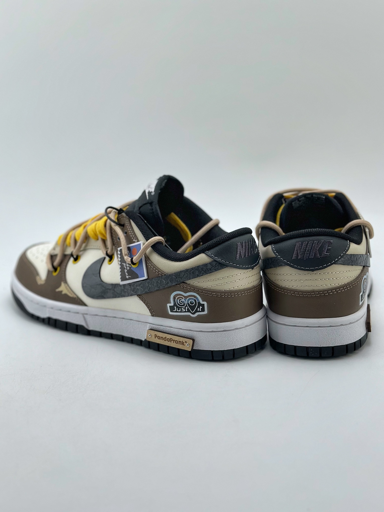 280 Nike SB Dunk Low 熊猫恶作剧 丛林穿越 披荆斩棘 黑曼巴蛇纹 DV0831-002