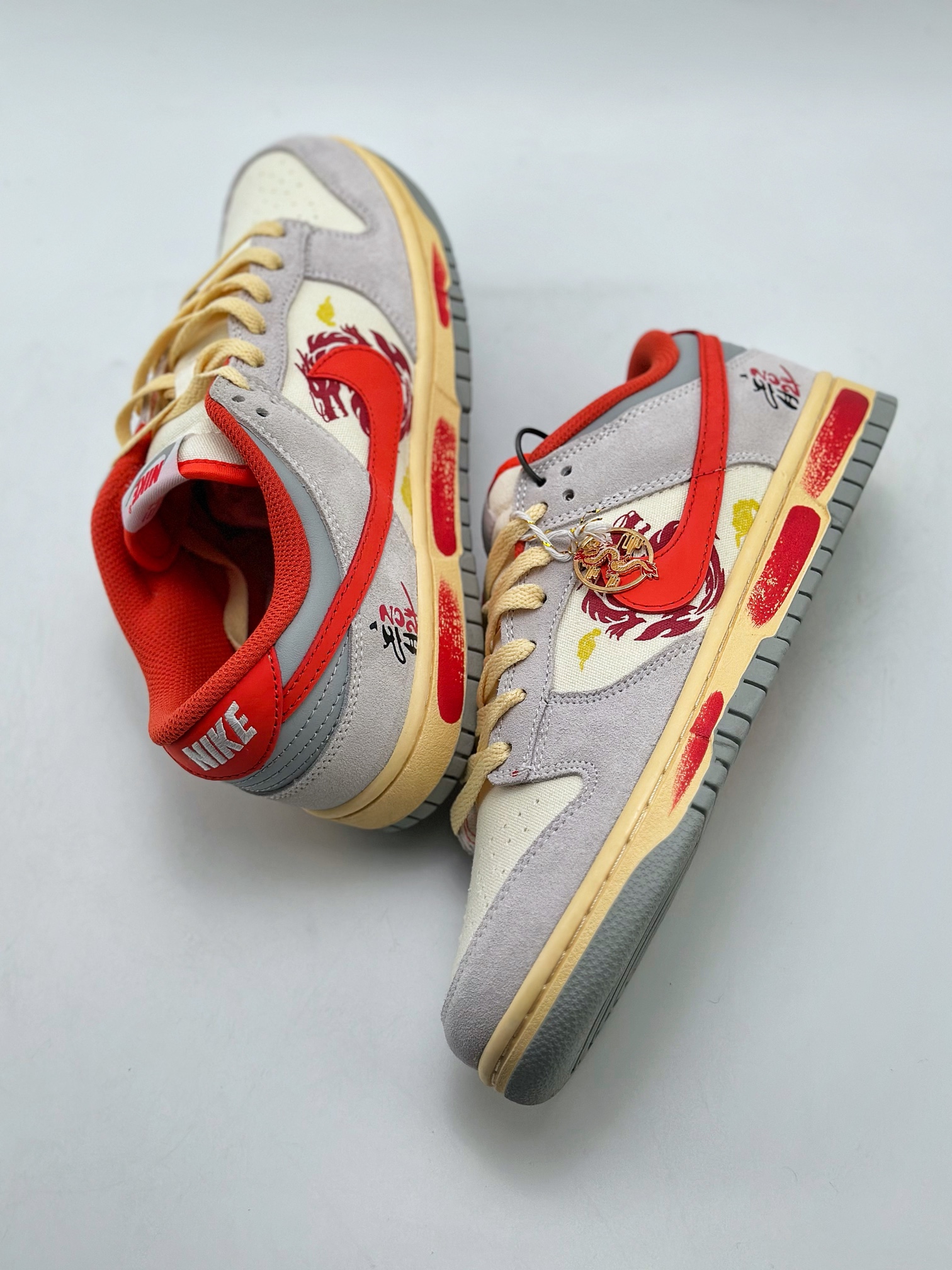 260 Nike SB Dunk Low 龙年限定 中国红 中国龙 白灰橙 FJ5429-133