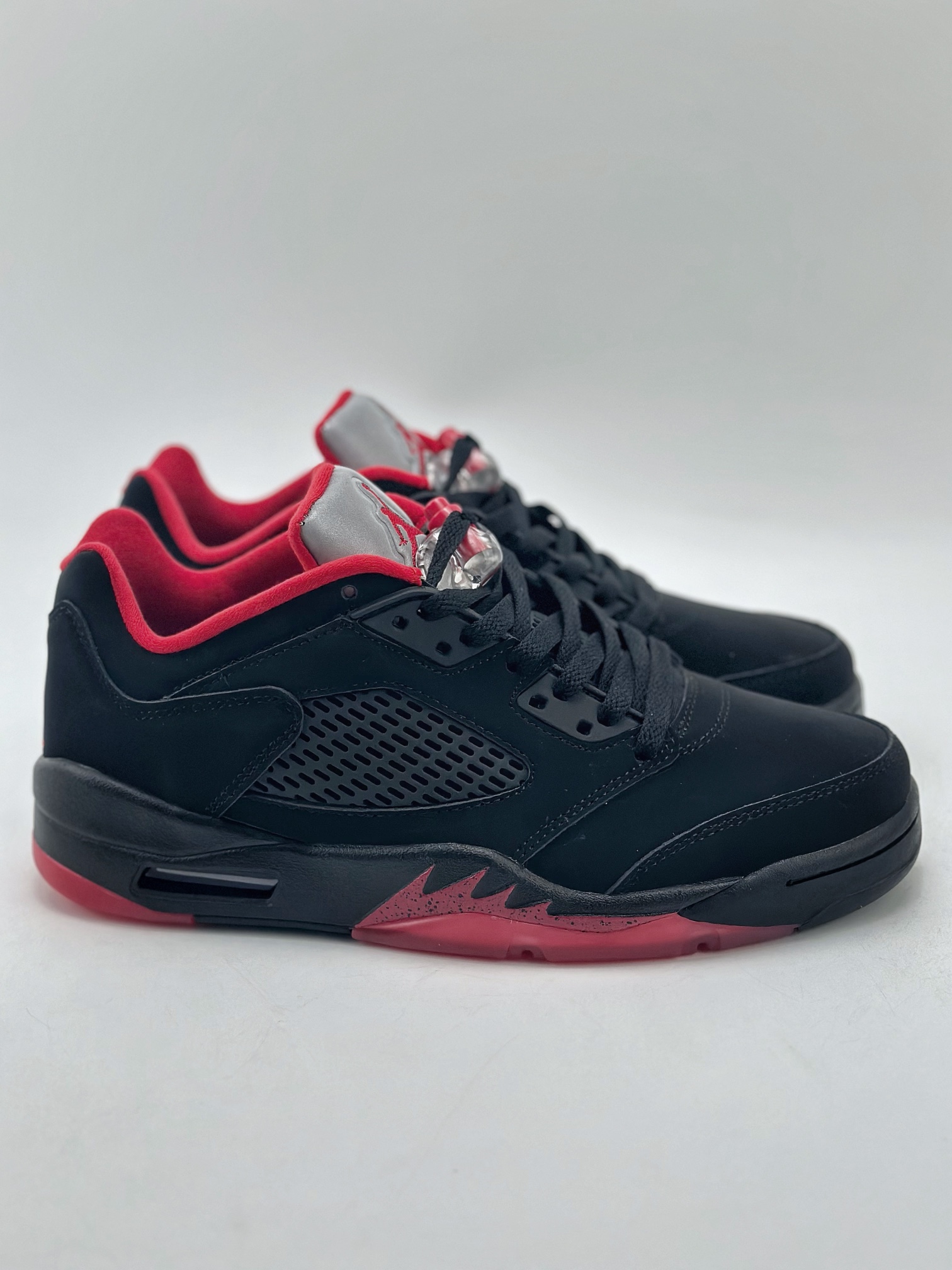 260 Air Jordan 5 Retro Low Alternate 90 黑红色  819171-001