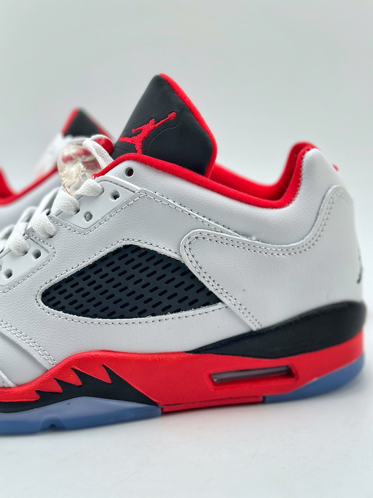 200 Air Jordan 5 Retro Low fire red 流川枫 白红 819171-101