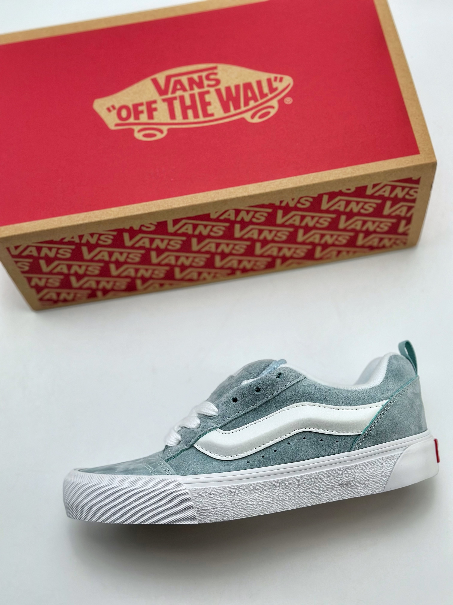 150 Vans Knu-Skool VR3 LX 万斯低帮休闲硫化板鞋 VN000CS0M81